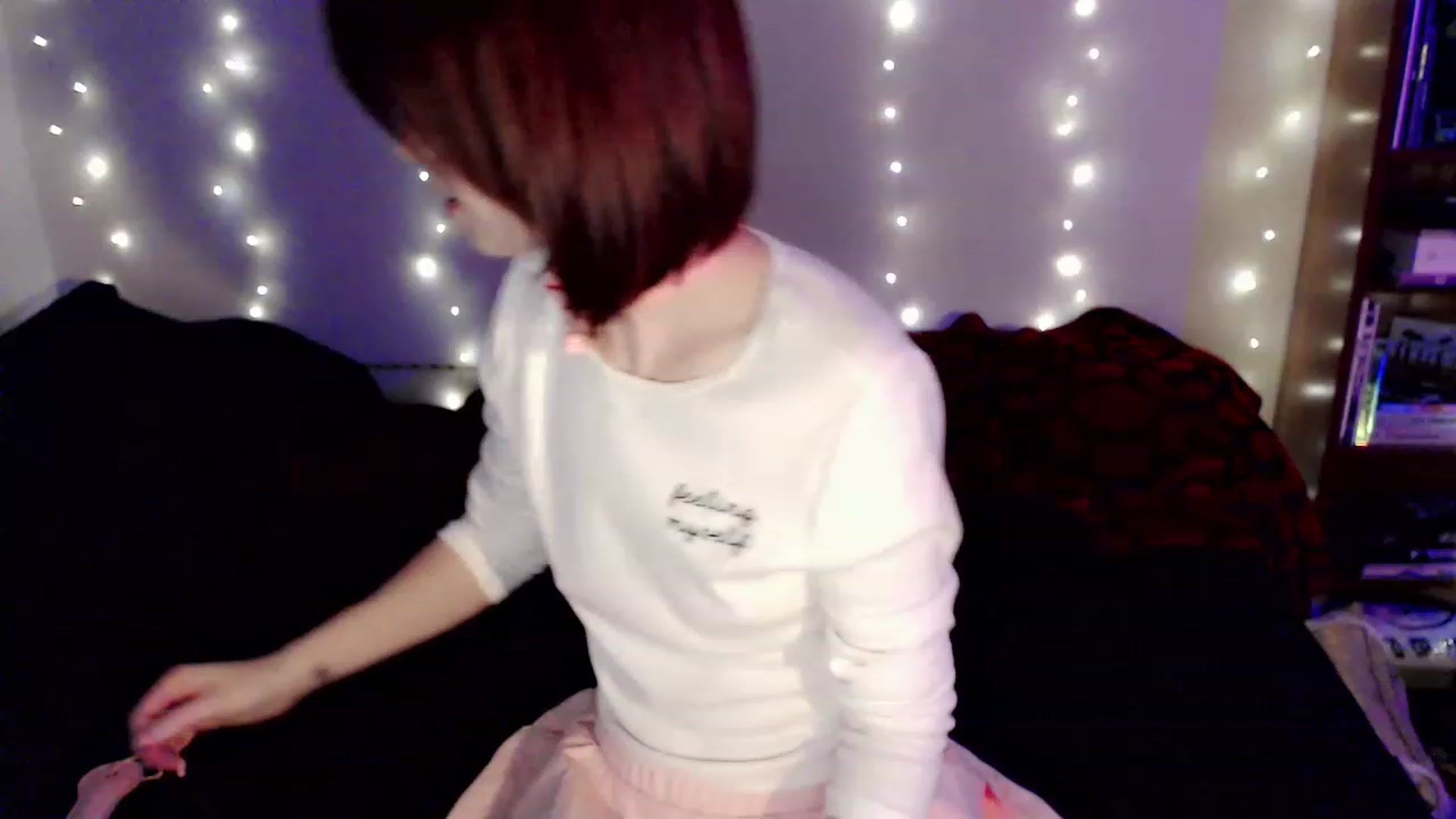 Gallery image thumbnail from JennaRae2k's myfreecams stream on, 11/20/2022, 05:37 image 19 of 20