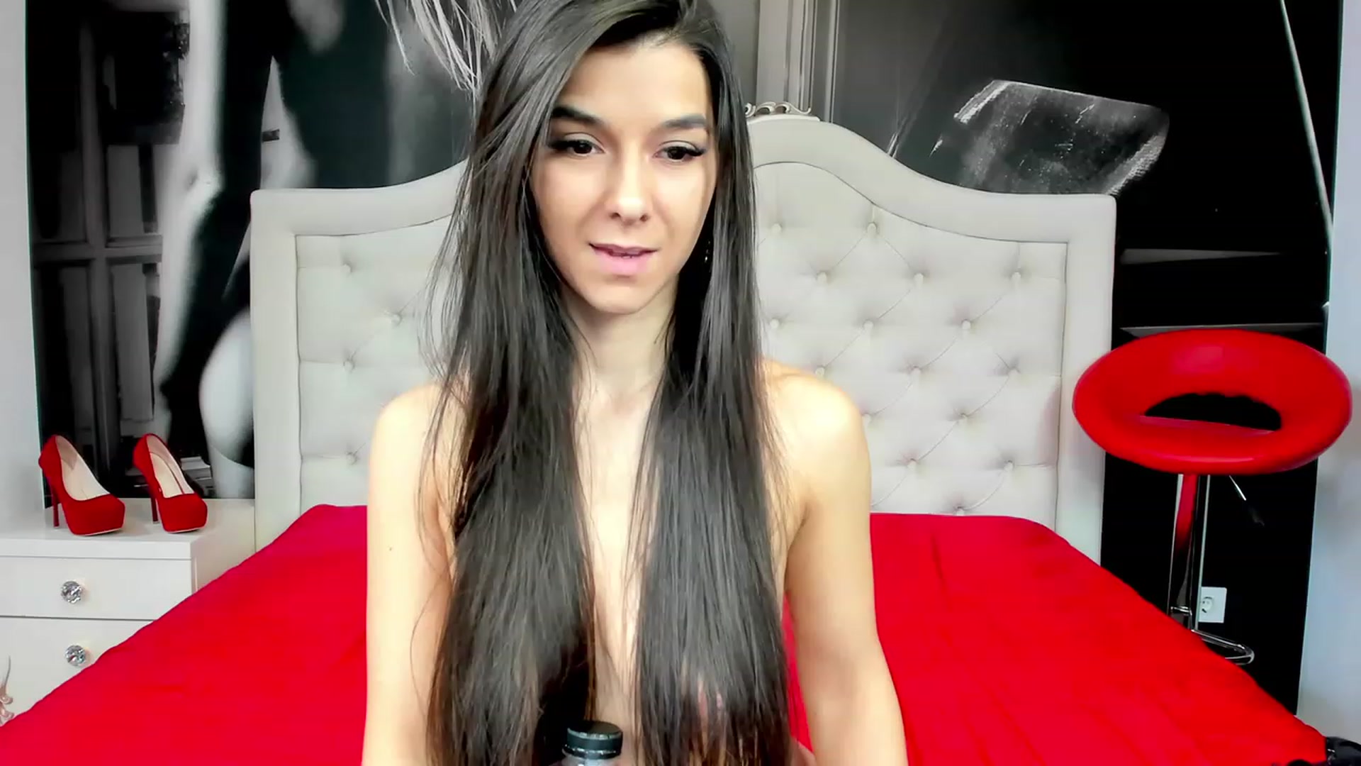 Gallery image thumbnail from Jennasweetass's myfreecams stream on, 11/17/2022, 02:21 image 2 of 20