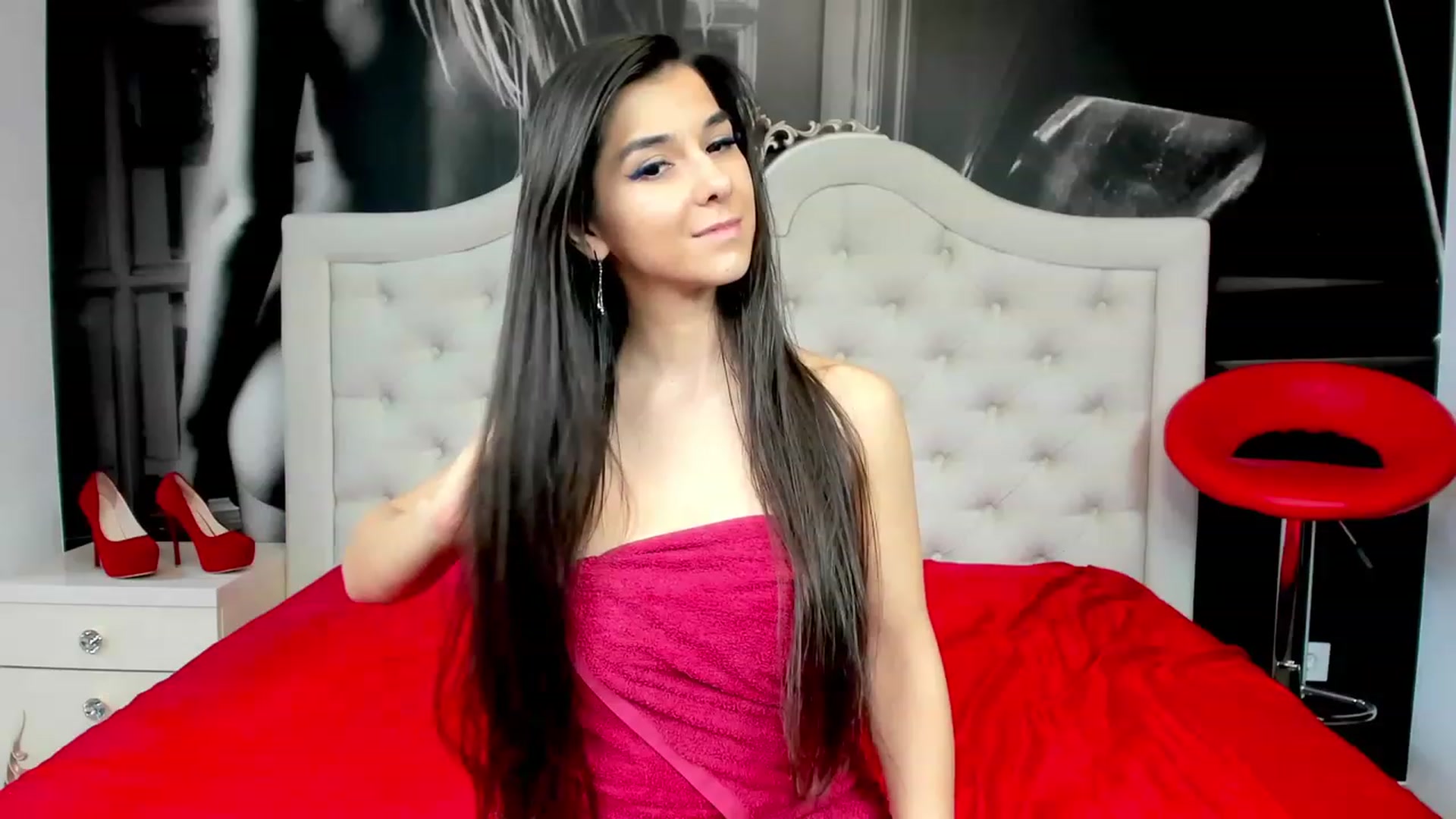 Gallery image thumbnail from Jennasweetass's myfreecams stream on, 11/18/2022, 07:55 image 6 of 20