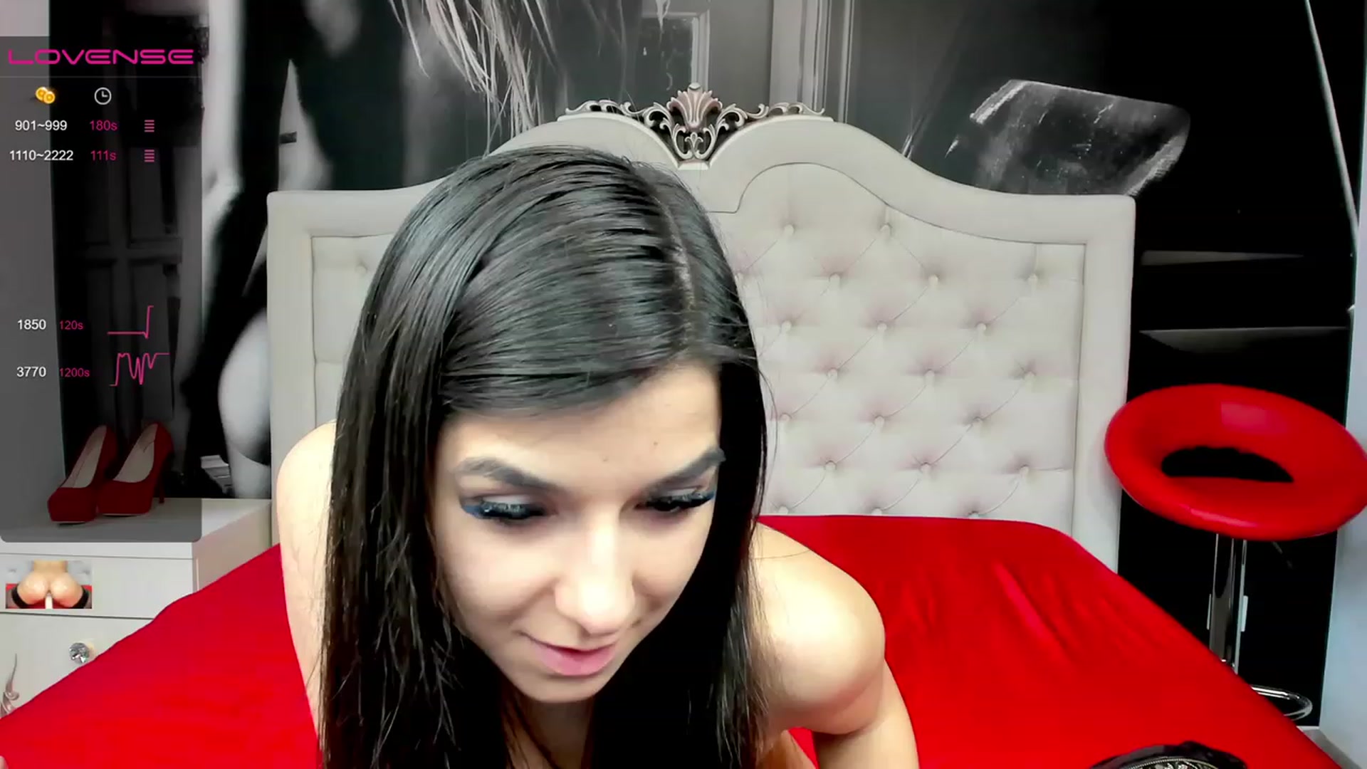 Gallery image thumbnail from Jennasweetass's myfreecams stream on, 11/25/2022, 08:49 image 17 of 20