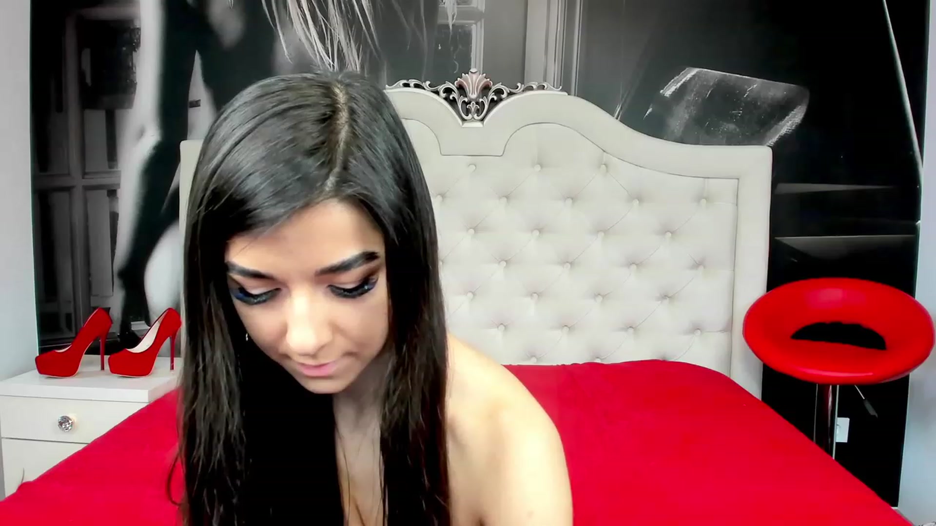 Gallery image thumbnail from Jennasweetass's myfreecams stream on, 12/03/2022, 24:24 image 19 of 20