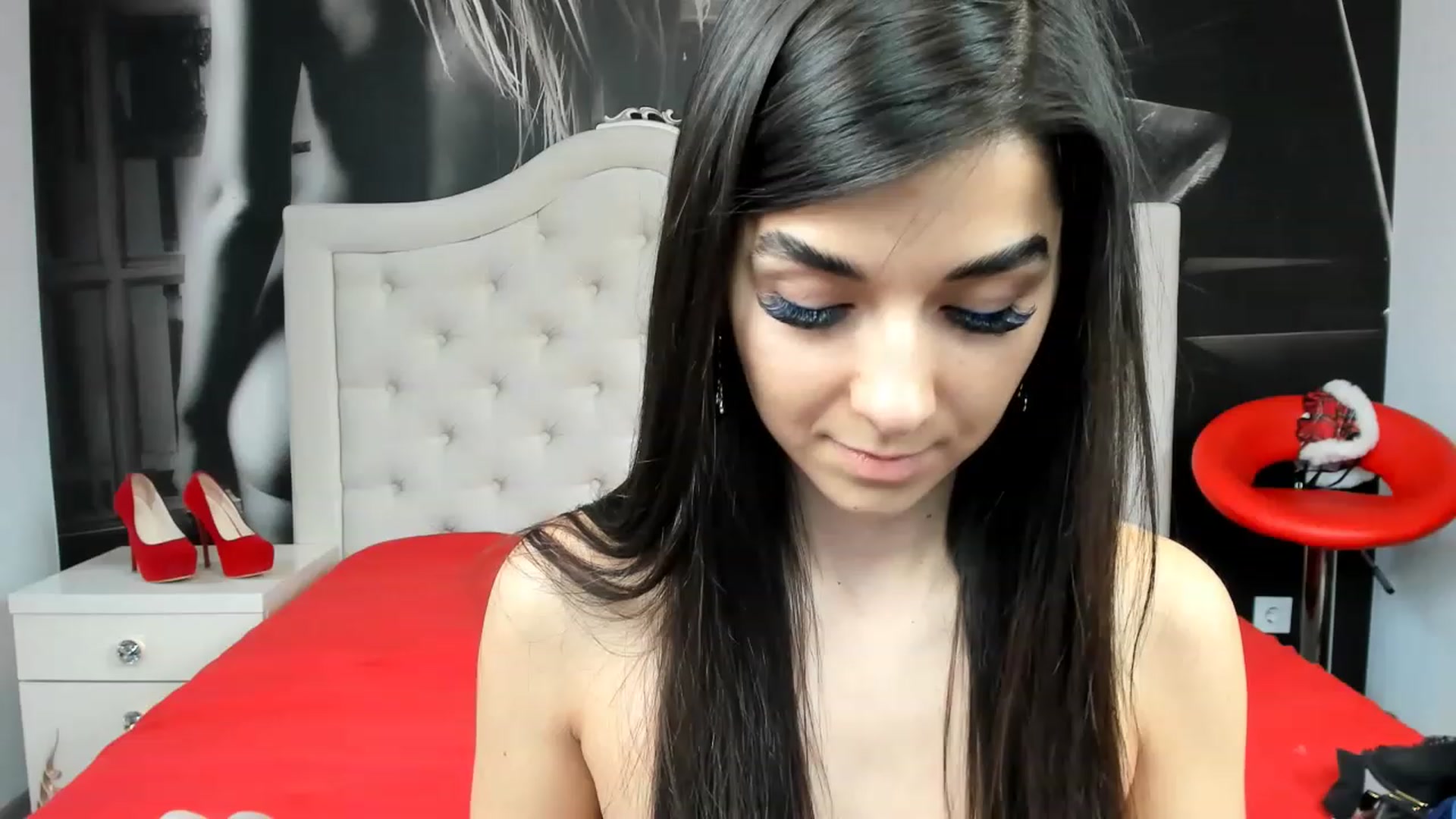 Gallery image thumbnail from Jennasweetass's myfreecams stream on, 12/08/2022, 10:21 image 18 of 20
