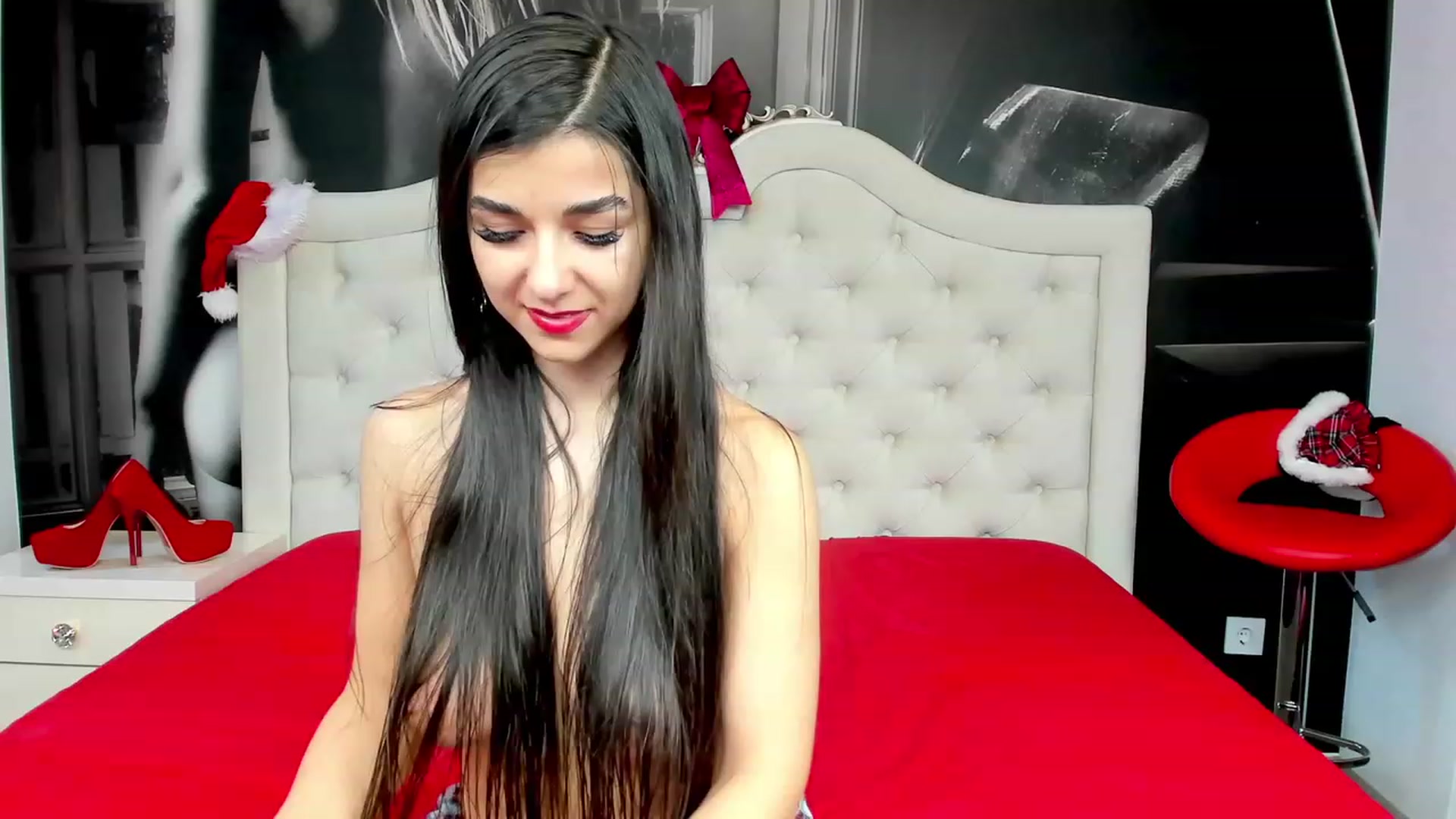 Gallery image thumbnail from Jennasweetass's myfreecams stream on, 12/11/2022, 05:42 image 1 of 20