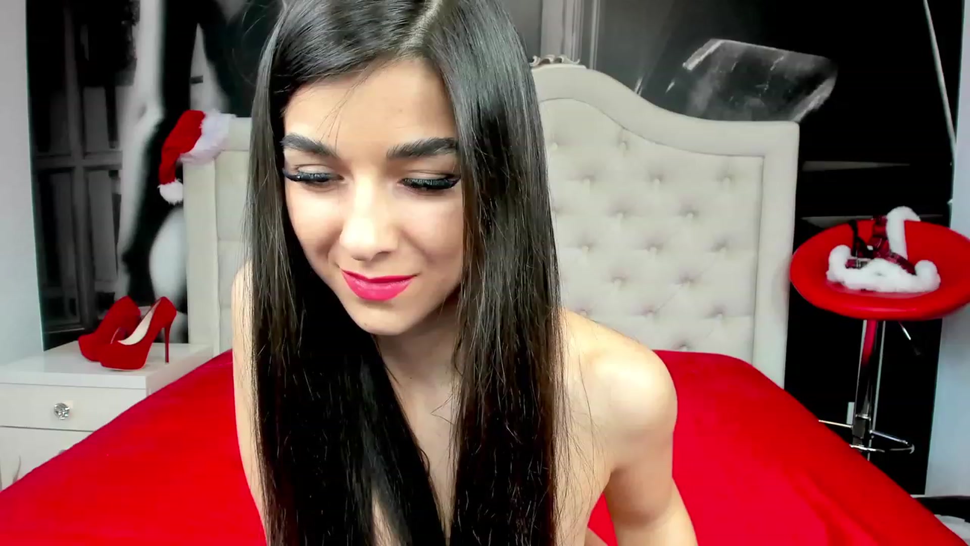 Gallery image thumbnail from Jennasweetass's myfreecams stream on, 12/17/2022, 05:56 image 2 of 20