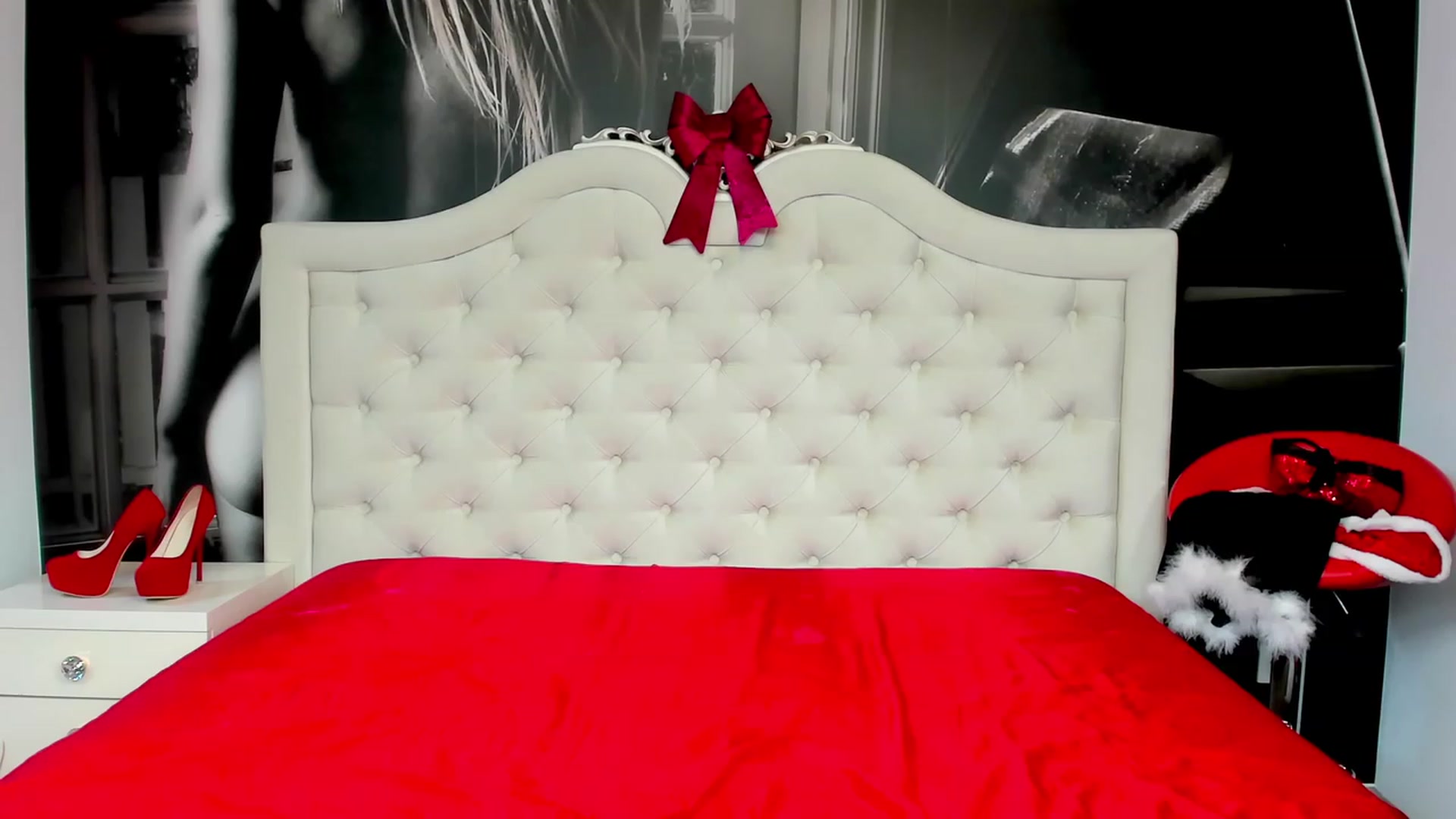 Gallery image thumbnail from Jennasweetass's myfreecams stream on, 12/31/2022, 03:15 image 20 of 20