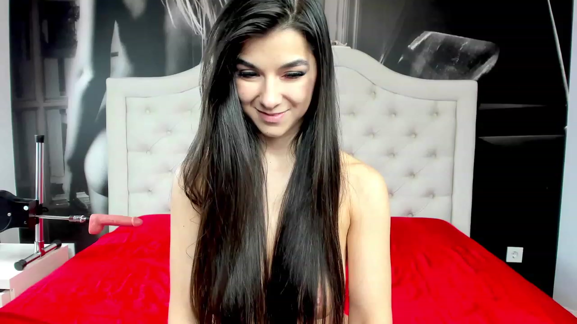 Gallery image thumbnail from Jennasweetass's myfreecams stream on, 01/15/2023, 07:40 image 15 of 20