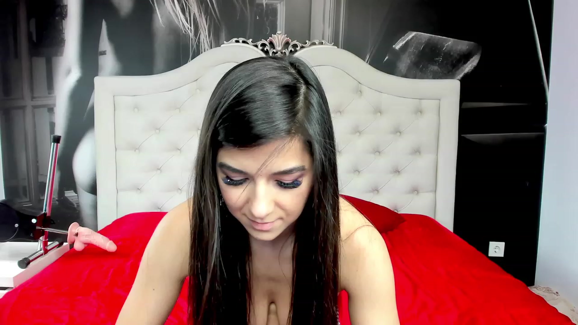 Gallery image thumbnail from Jennasweetass's myfreecams stream on, 01/16/2023, 07:35 image 5 of 20