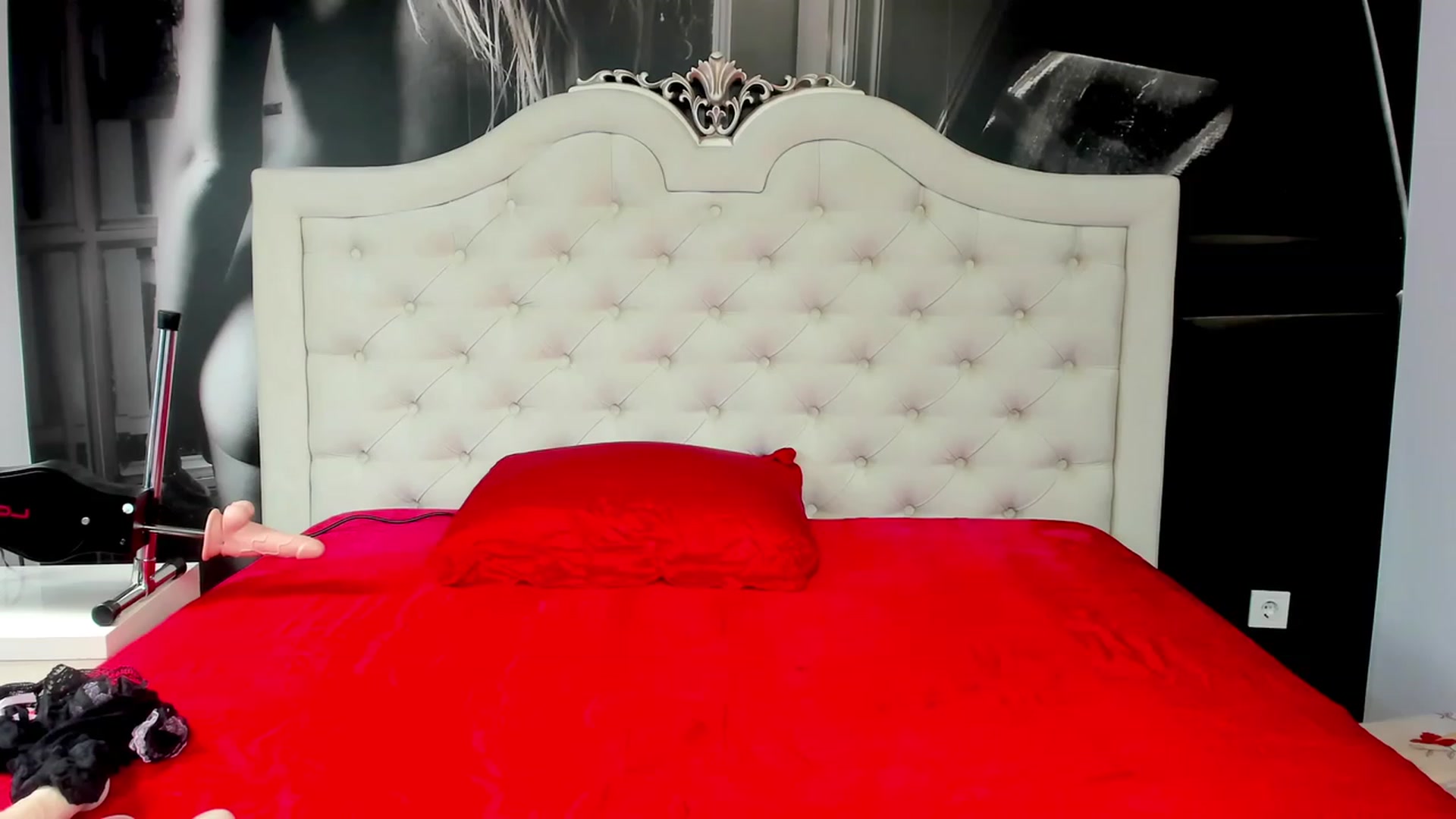 Gallery image thumbnail from Jennasweetass's myfreecams stream on, 01/21/2023, 09:06 image 16 of 20