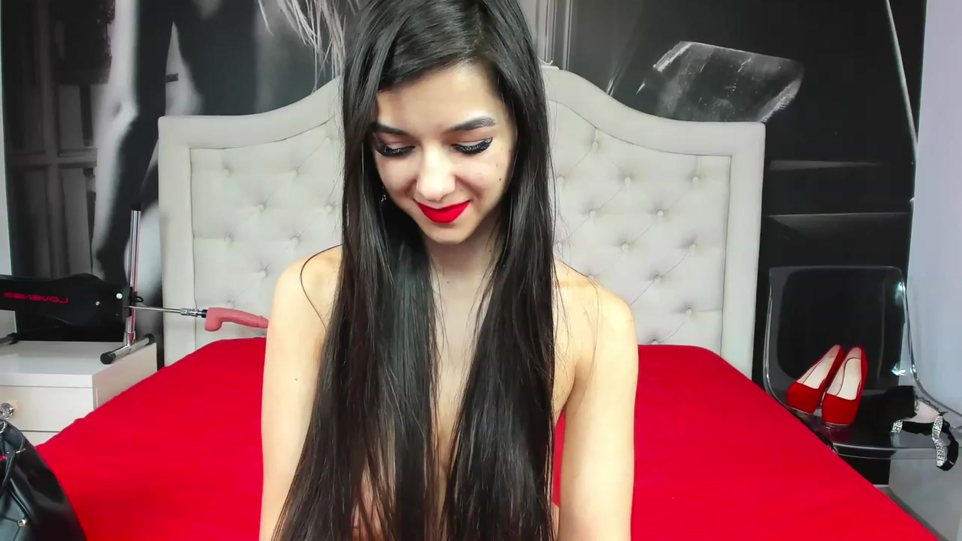 Gallery image thumbnail from Jennasweetass's myfreecams stream on, 02/19/2023, 22:40 image 14 of 20