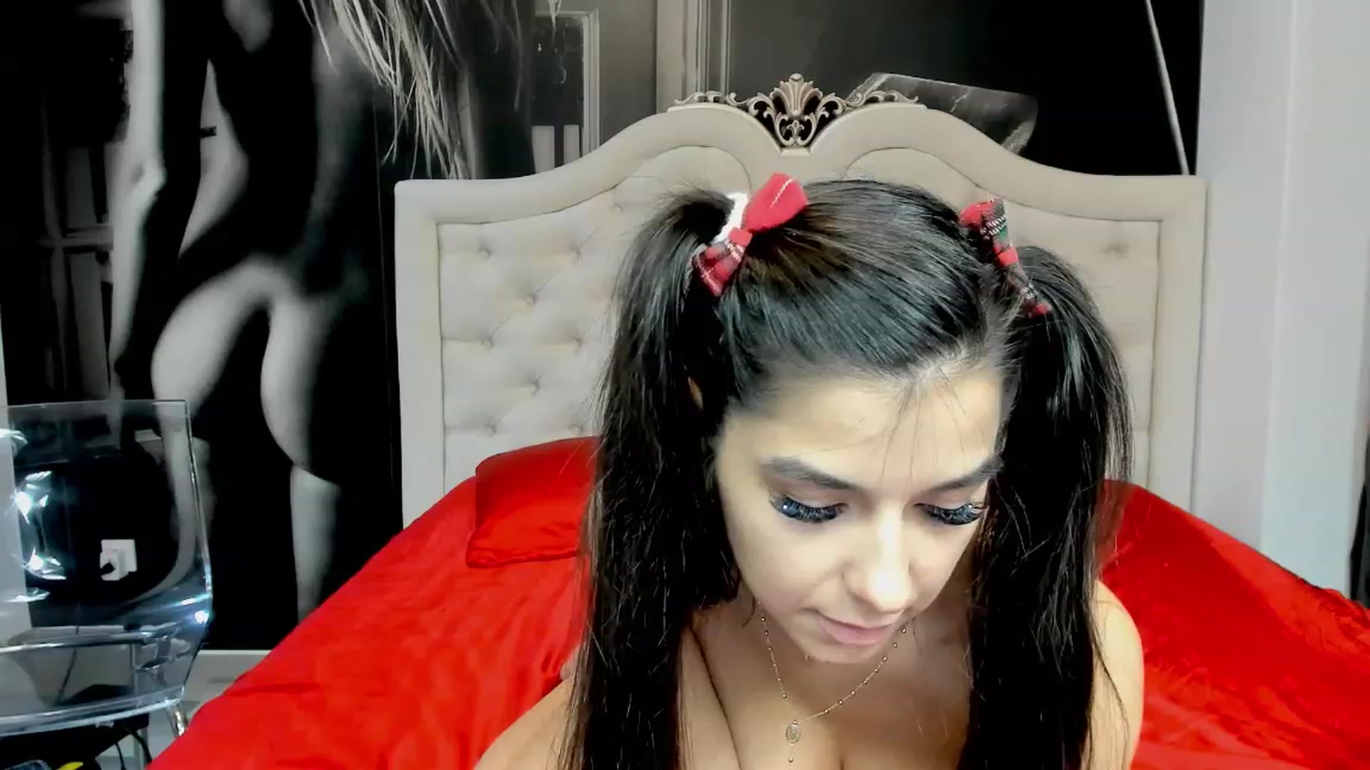 Gallery image thumbnail from Jennasweetass's myfreecams stream on, 08/16/2023, 21:54 image 20 of 20
