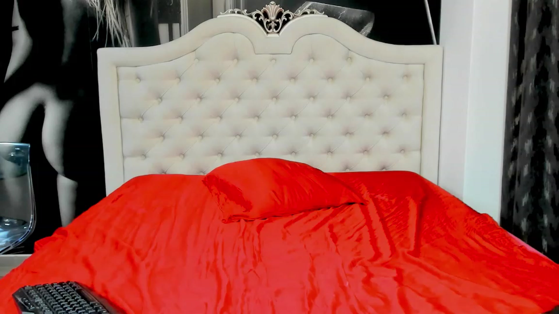 Gallery image thumbnail from Jennasweetass's myfreecams stream on, 08/22/2023, 08:17 image 16 of 20