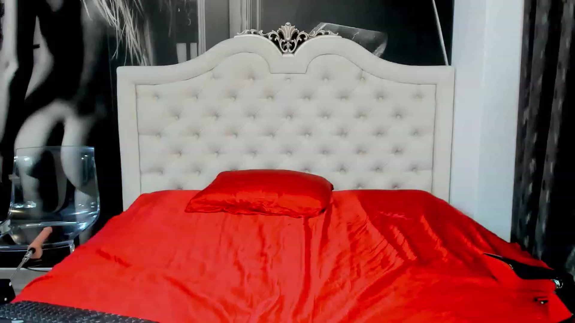 Gallery image thumbnail from Jennasweetass's myfreecams stream on, 08/25/2023, 06:43 image 16 of 20