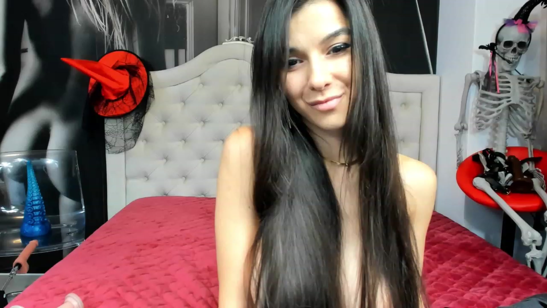 Gallery image thumbnail from Jennasweetass's myfreecams stream on, 10/23/2023, 02:41 image 1 of 20
