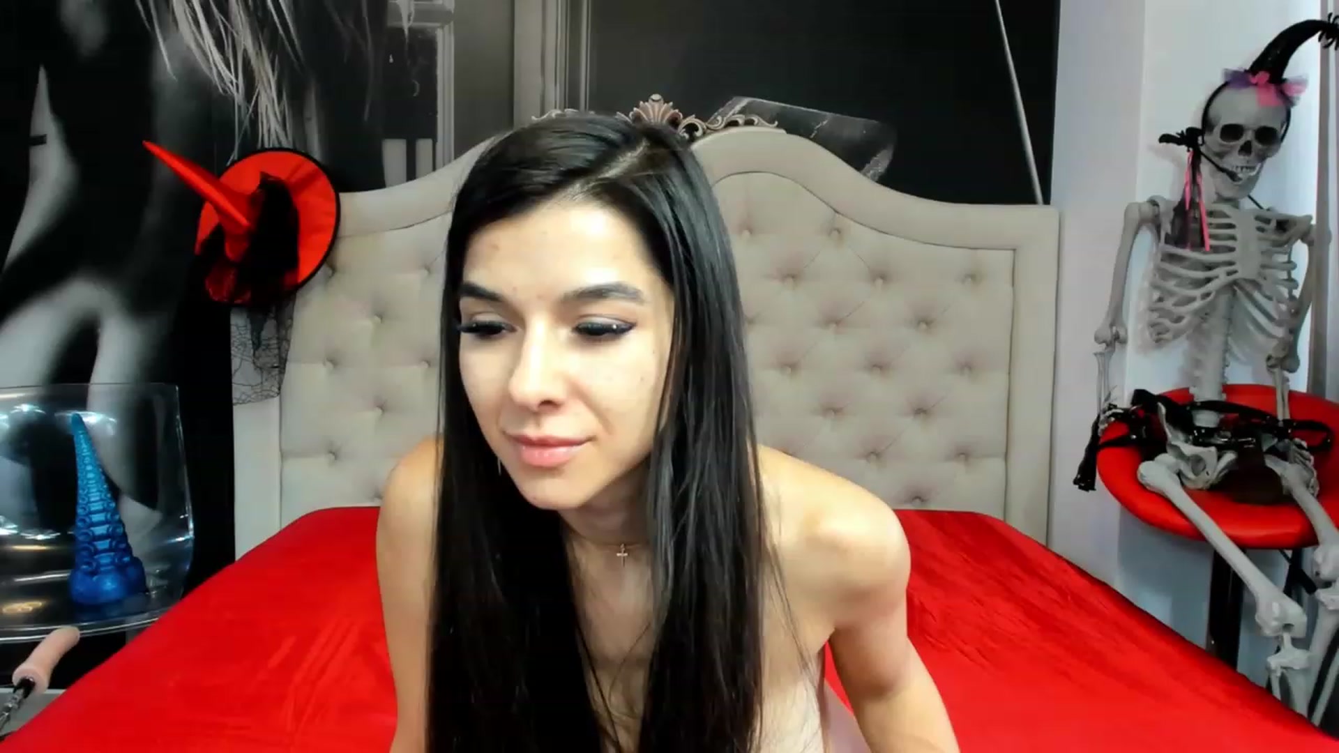 Gallery image thumbnail from Jennasweetass's myfreecams stream on, 10/28/2023, 09:53 image 6 of 20