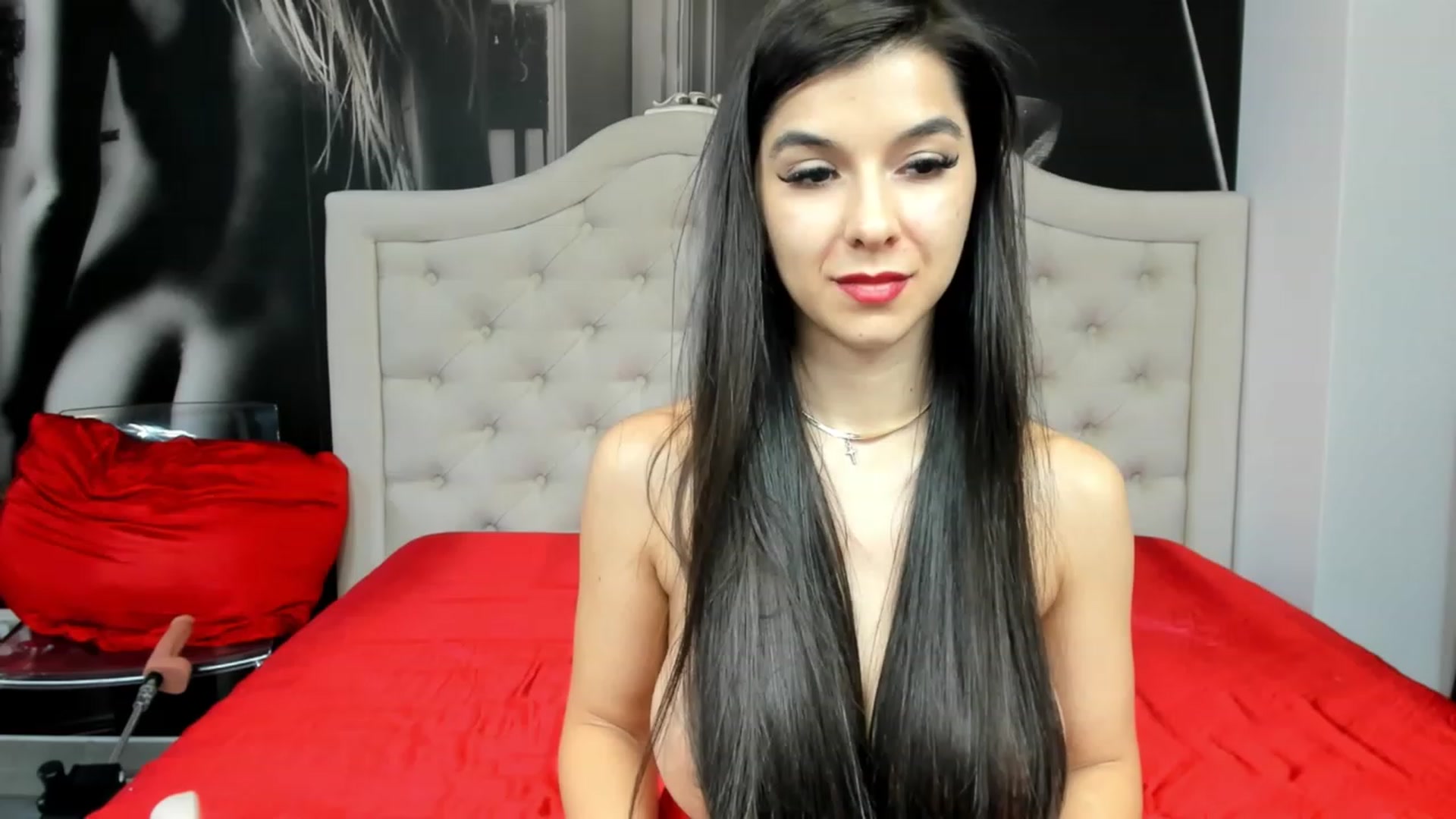 Gallery image thumbnail from Jennasweetass's myfreecams stream on, 12/08/2023, 08:10 image 3 of 20