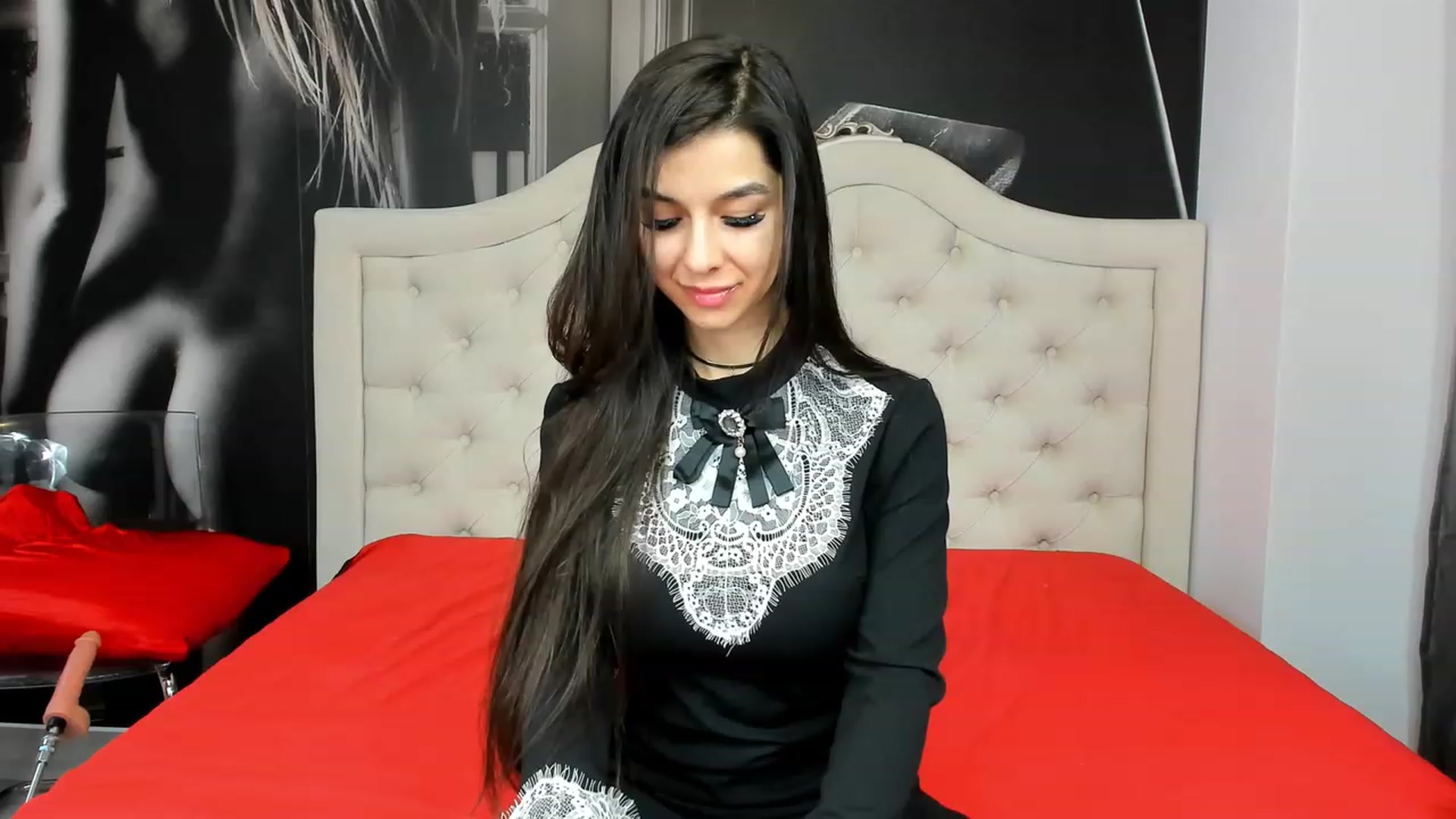 Gallery image thumbnail from Jennasweetass's myfreecams stream on, 12/31/2023, 06:44 image 11 of 20