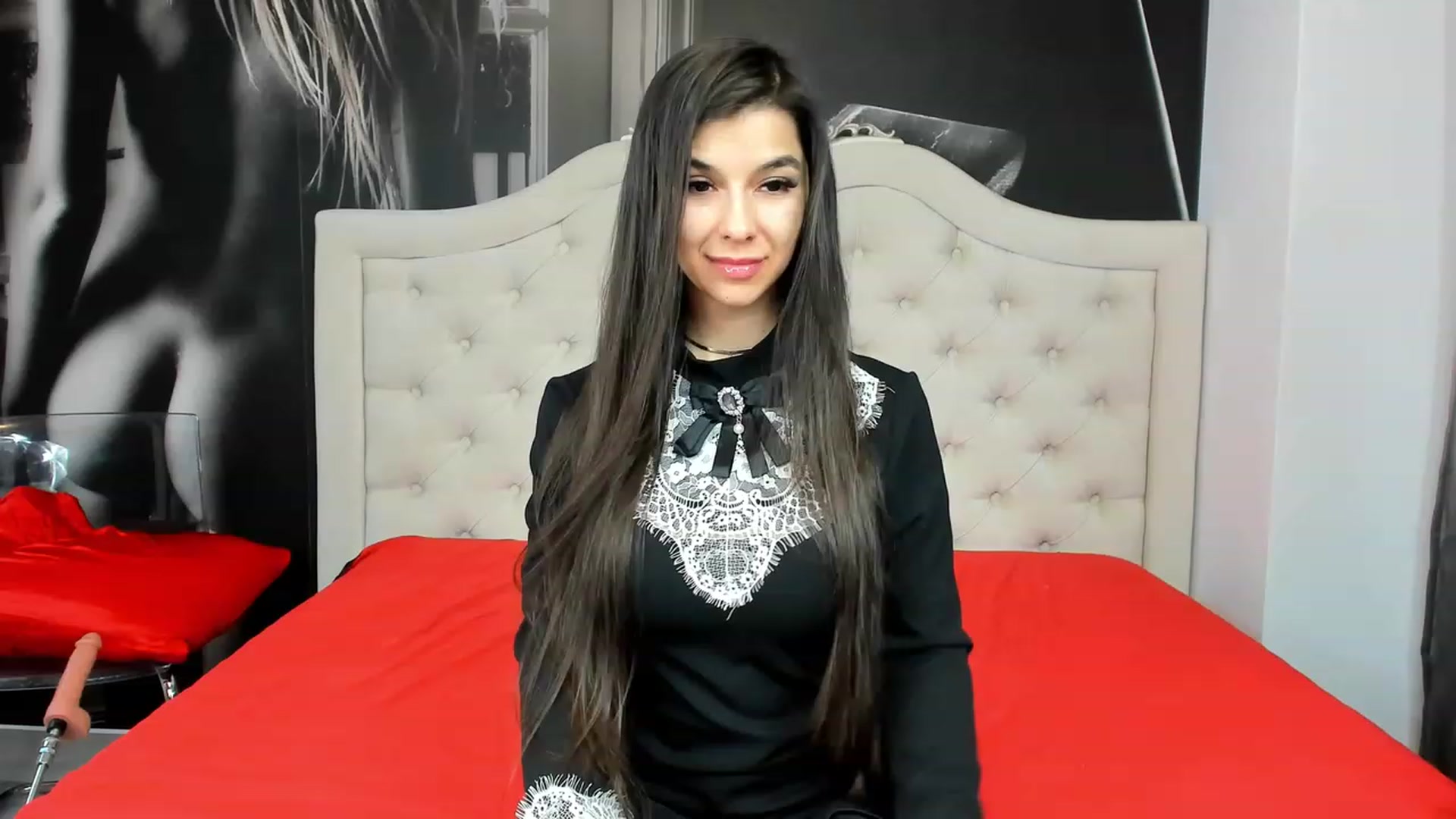Gallery image thumbnail from Jennasweetass's myfreecams stream on, 12/31/2023, 06:44 image 10 of 20