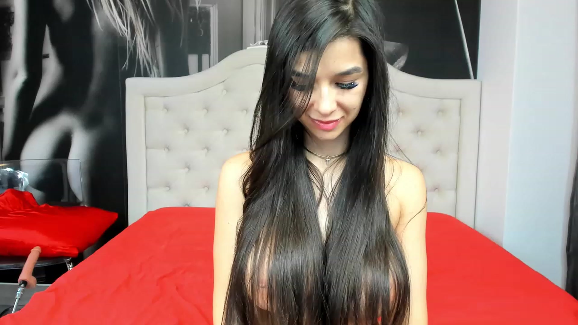 Gallery image thumbnail from Jennasweetass's myfreecams stream on, 01/04/2024, 07:03 image 6 of 20
