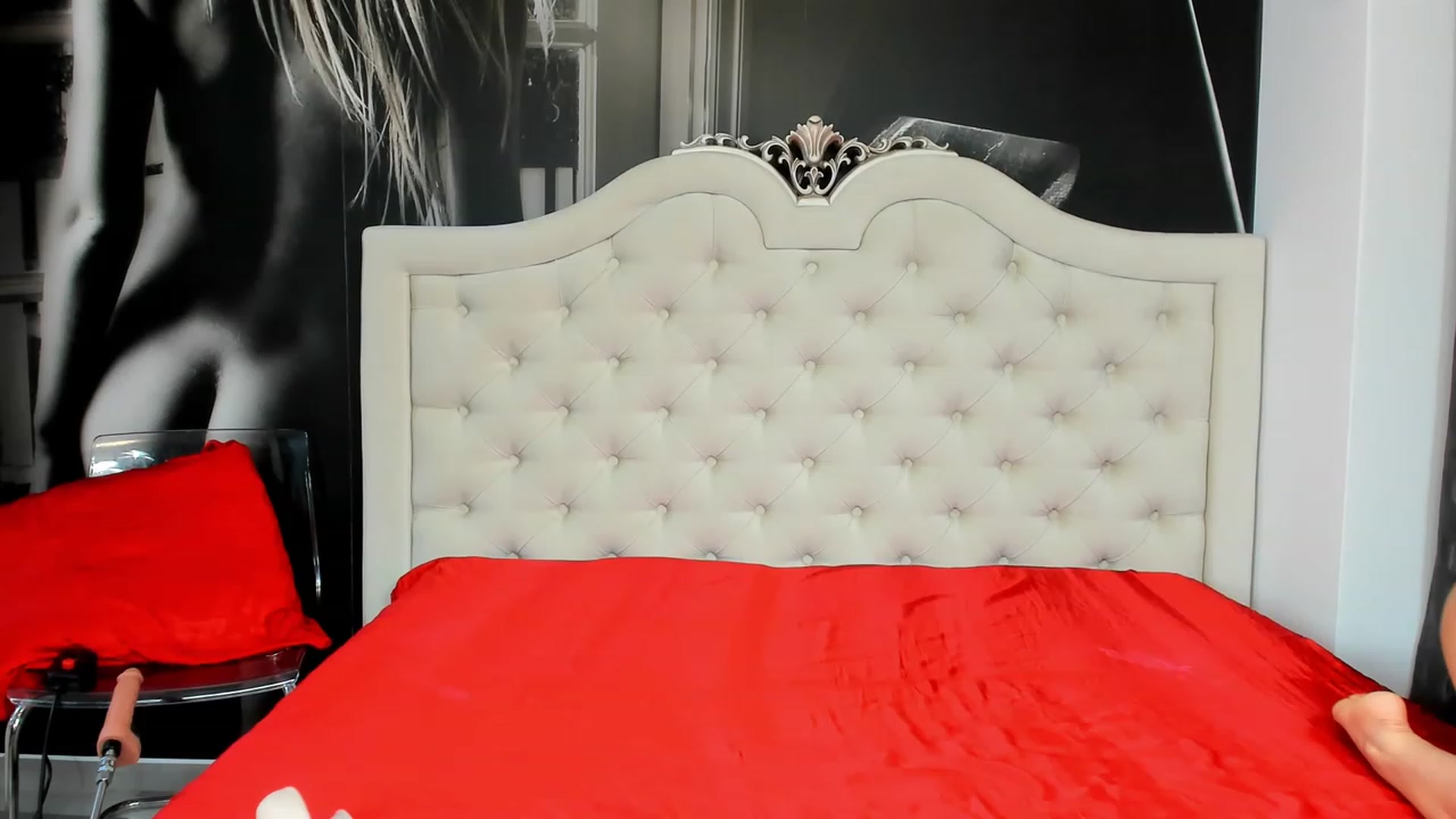 Gallery image thumbnail from Jennasweetass's myfreecams stream on, 01/18/2024, 07:02 image 6 of 20