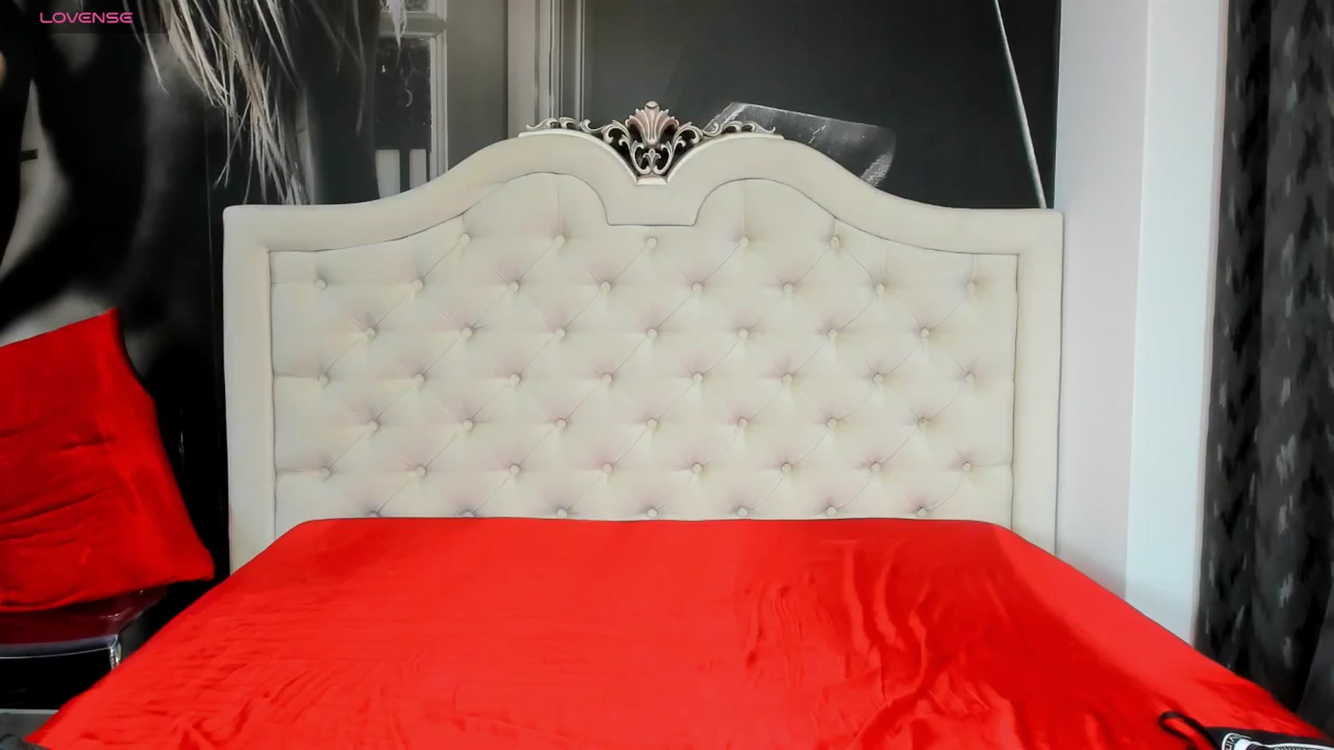 Gallery image thumbnail from Jennasweetass's myfreecams stream on, 04/20/2024, 21:27 image 12 of 20