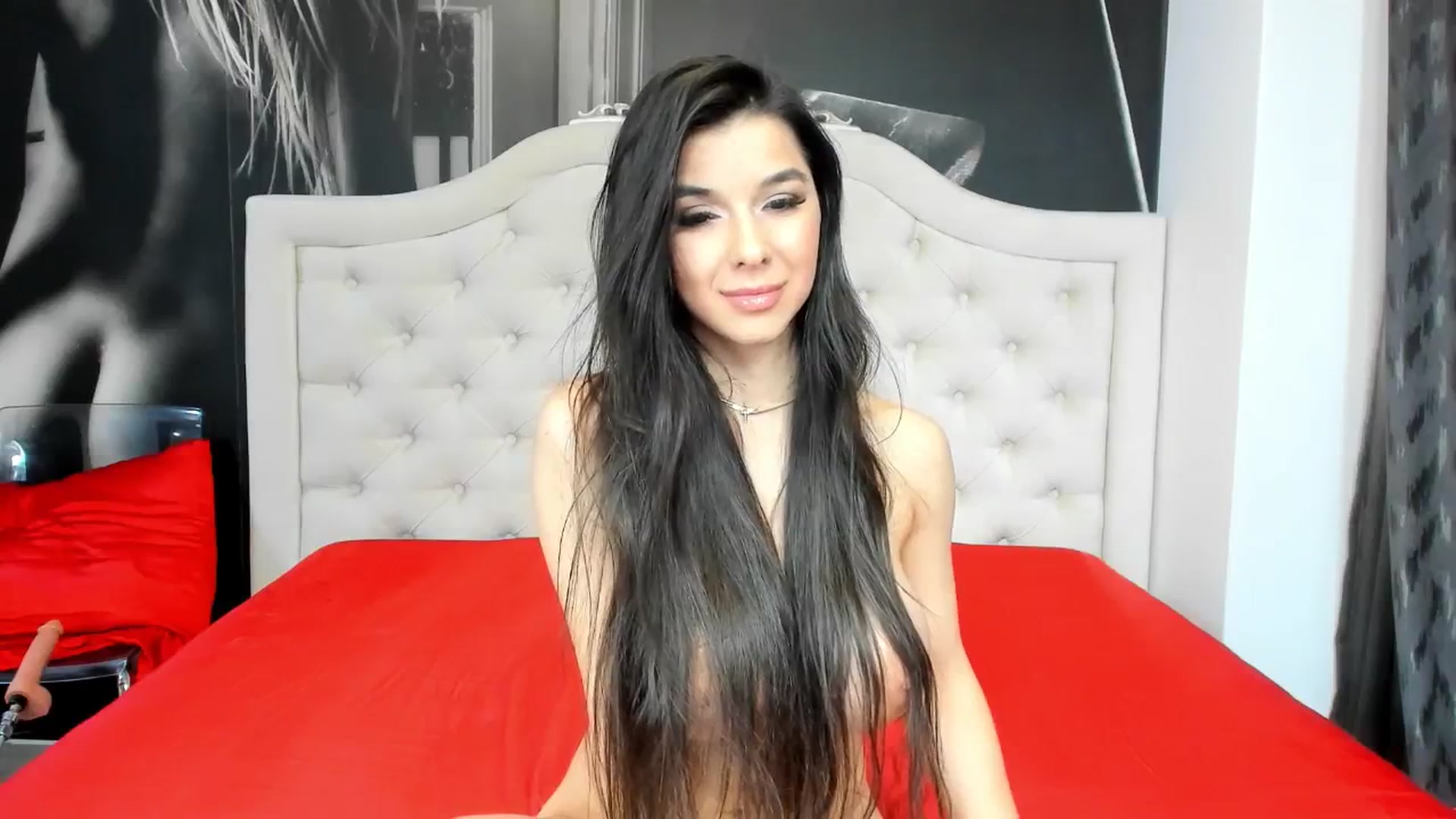 Gallery image thumbnail from Jennasweetass's myfreecams stream on, 05/14/2024, 23:50 image 14 of 20