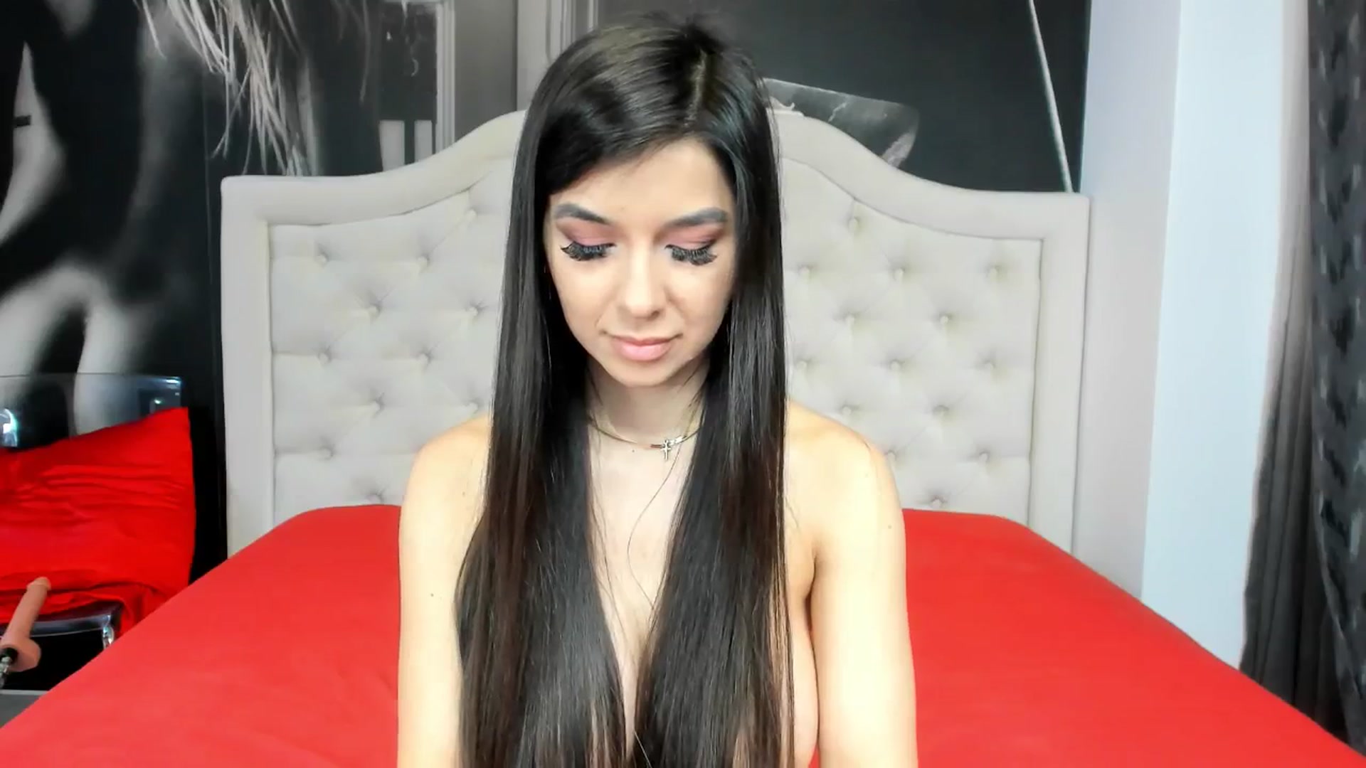 Gallery image thumbnail from Jennasweetass's myfreecams stream on, 05/22/2024, 05:42 image 9 of 20
