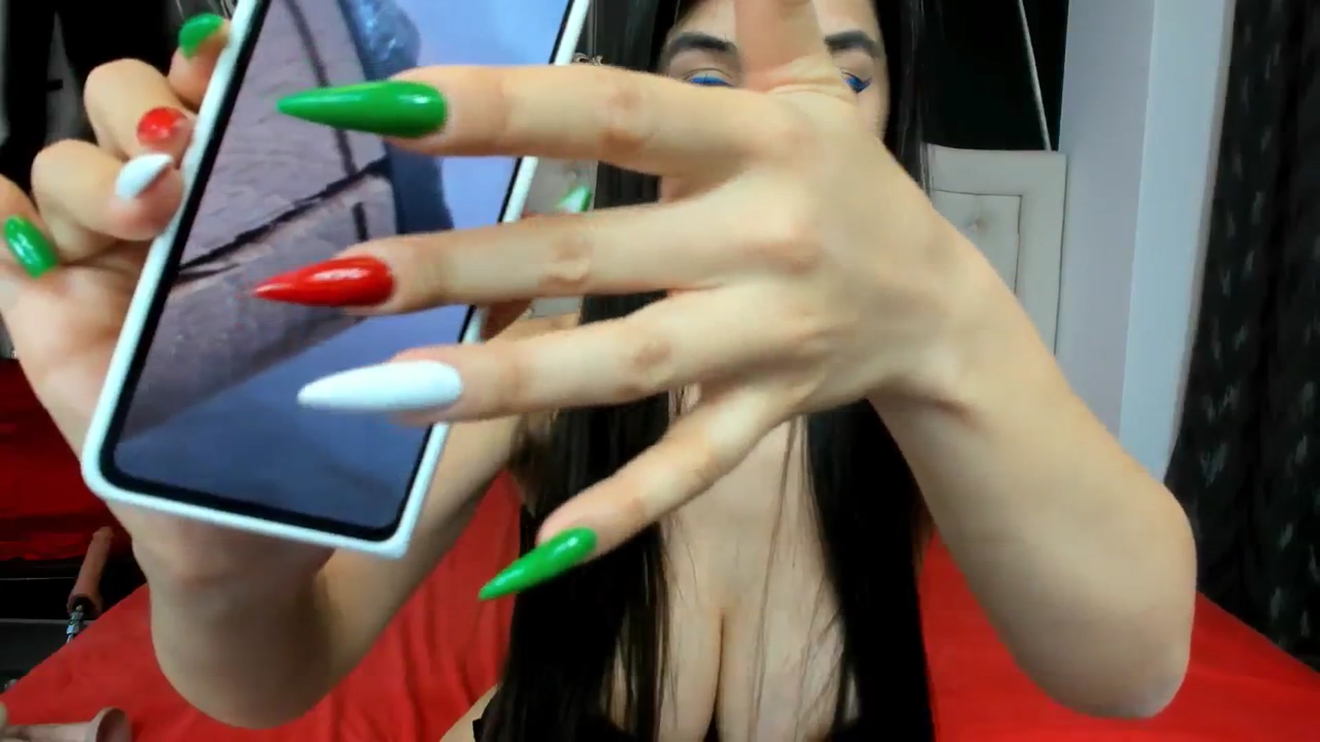 Gallery image thumbnail from Jennasweetass's myfreecams stream on, 05/26/2024, 22:26 image 14 of 20