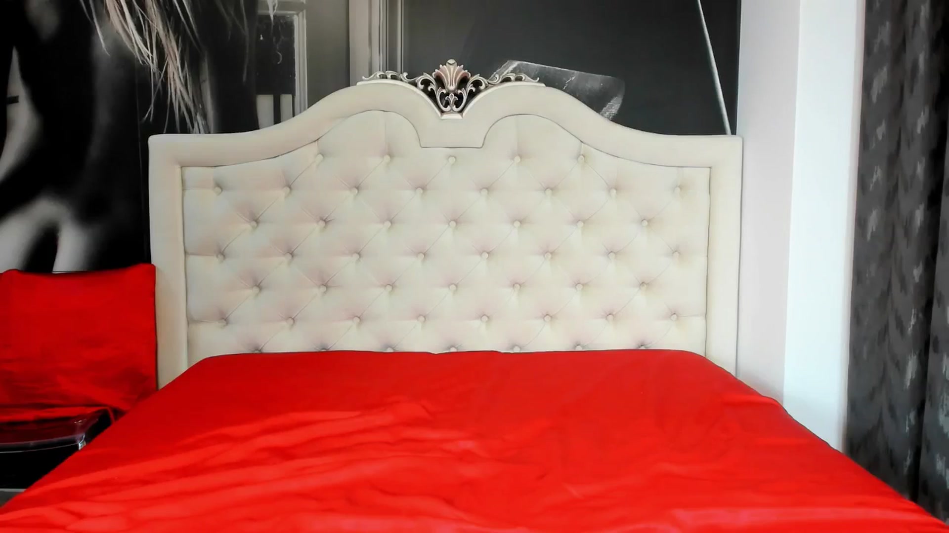 Gallery image thumbnail from Jennasweetass's myfreecams stream on, 06/01/2024, 07:27 image 5 of 20