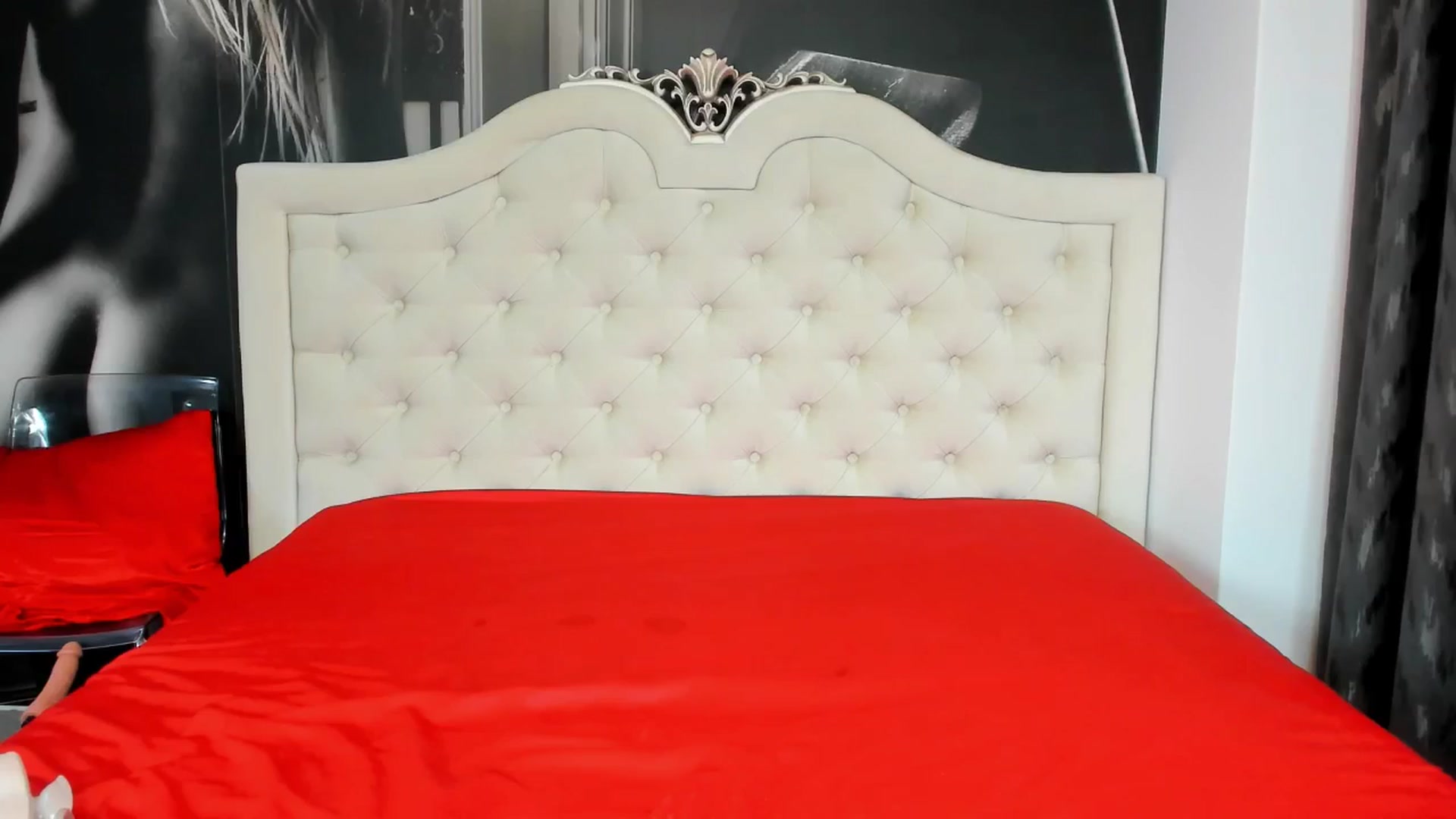 Gallery image thumbnail from Jennasweetass's myfreecams stream on, 06/08/2024, 04:36 image 7 of 20