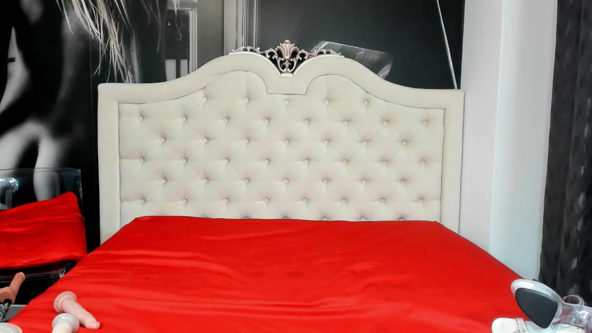 Gallery image thumbnail from Jennasweetass's myfreecams stream on, 06/22/2024, 05:58 image 5 of 20