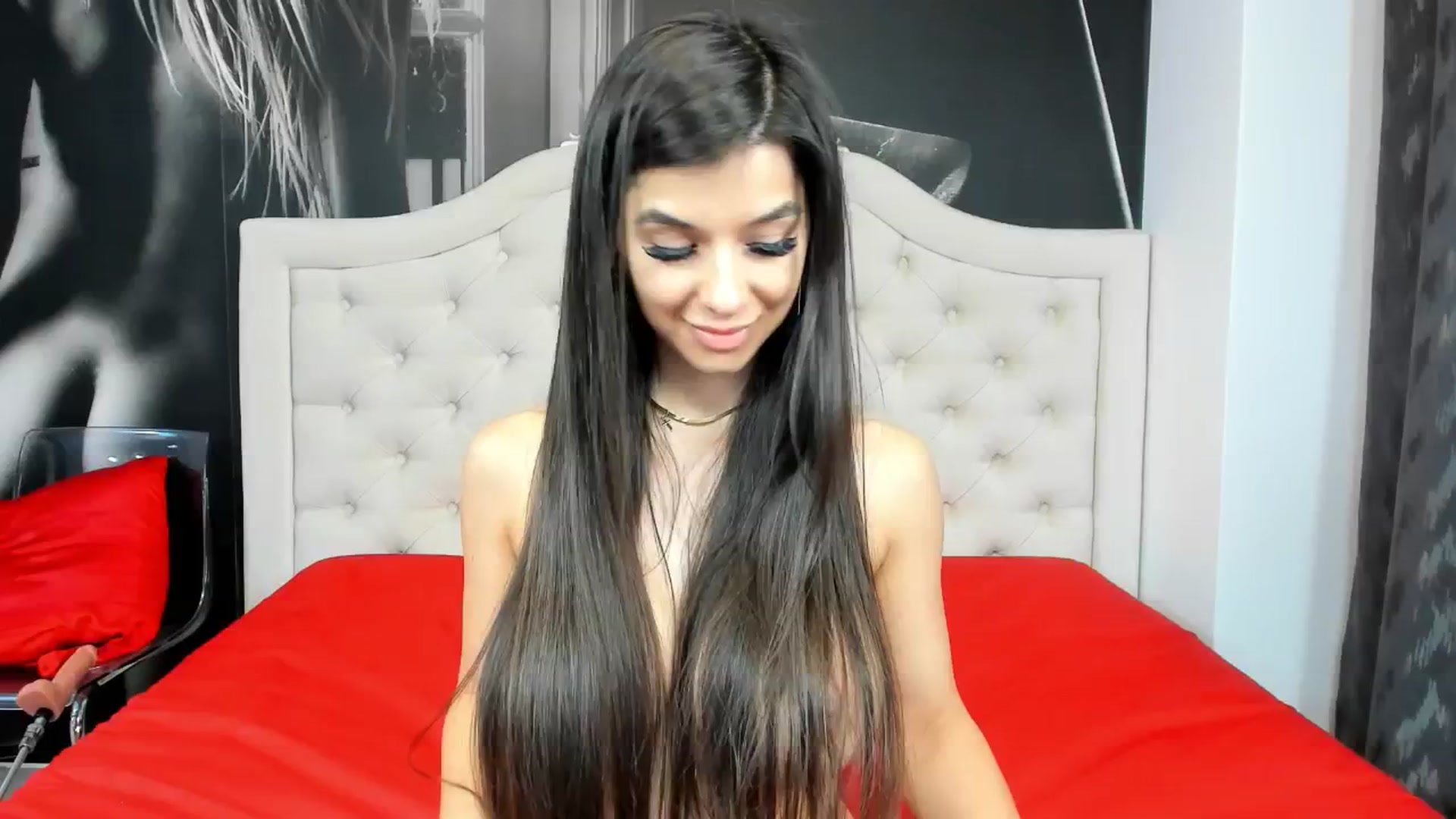 Gallery image thumbnail from Jennasweetass's myfreecams stream on, 06/28/2024, 23:47 image 17 of 20