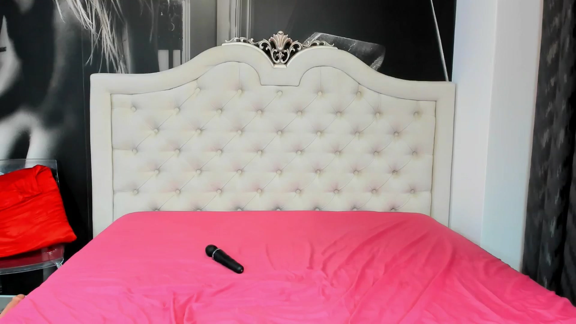 Gallery image thumbnail from Jennasweetass's myfreecams stream on, 08/03/2024, 04:42 image 15 of 20