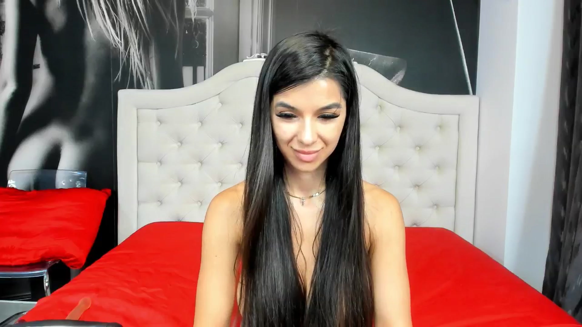 Gallery image thumbnail from Jennasweetass's myfreecams stream on, 08/29/2024, 22:37 image 3 of 20