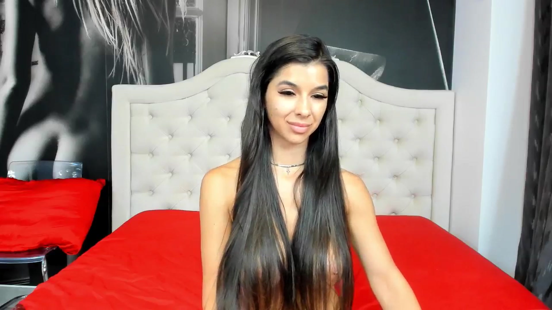Gallery image thumbnail from Jennasweetass's myfreecams stream on, 08/30/2024, 24:02 image 14 of 20