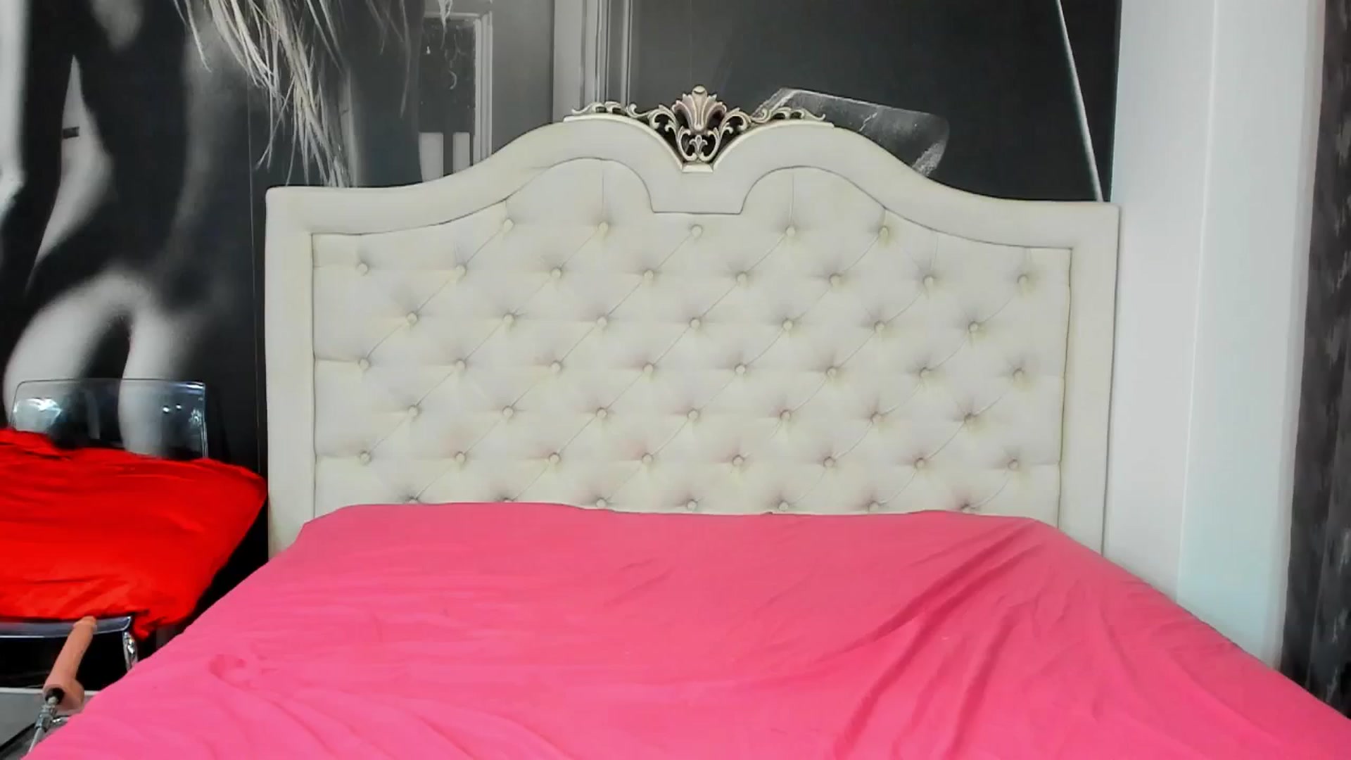 Gallery image thumbnail from Jennasweetass's myfreecams stream on, 10/17/2024, 01:48 image 18 of 20