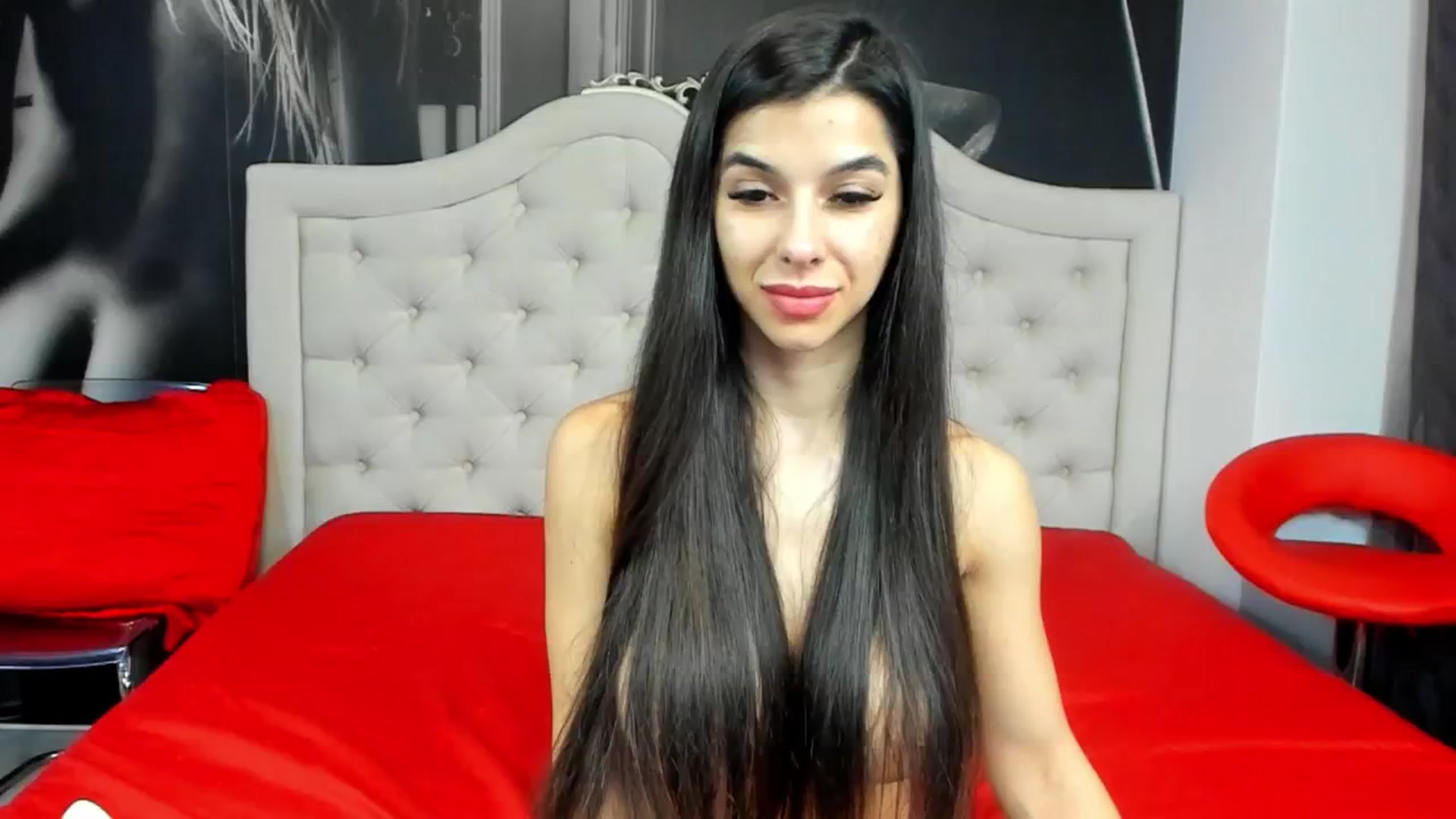 Gallery image thumbnail from Jennasweetass's myfreecams stream on, 12/12/2024, 03:08 image 5 of 20