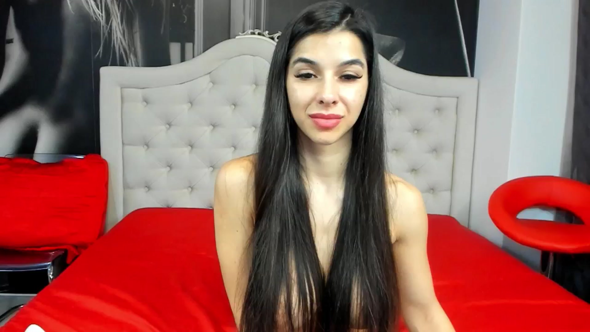 Gallery image thumbnail from Jennasweetass's myfreecams stream on, 12/12/2024, 03:08 image 4 of 20