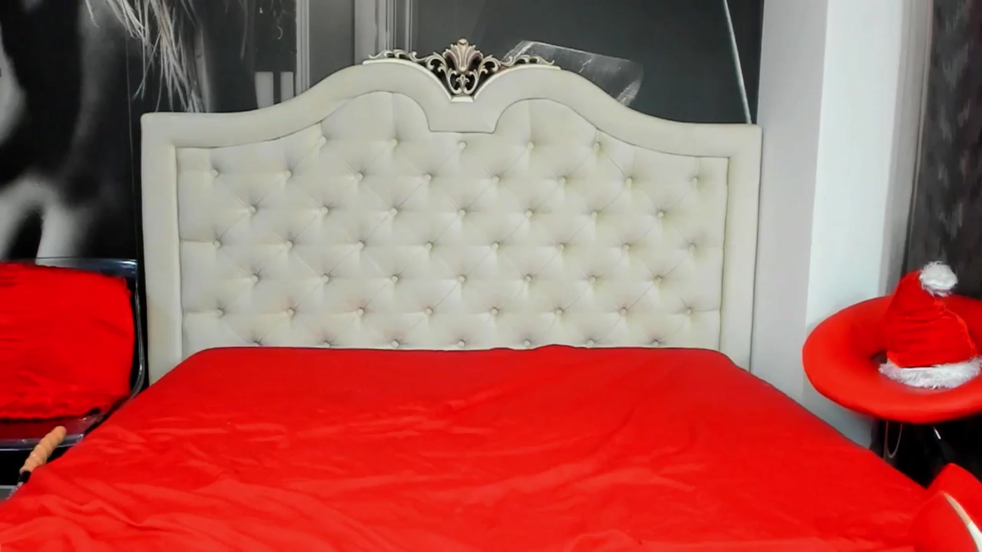 Gallery image thumbnail from Jennasweetass's myfreecams stream on, 12/20/2024, 03:15 image 15 of 20