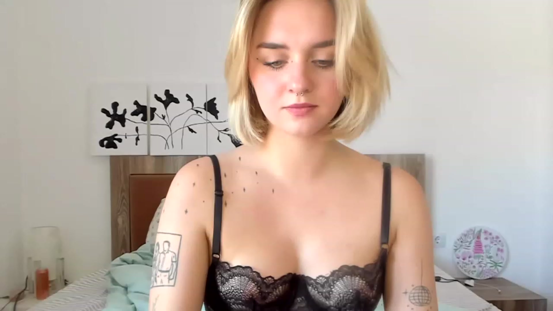 Gallery image thumbnail from JenniJill's myfreecams stream on, 05/30/2023, 10:35 image 6 of 20