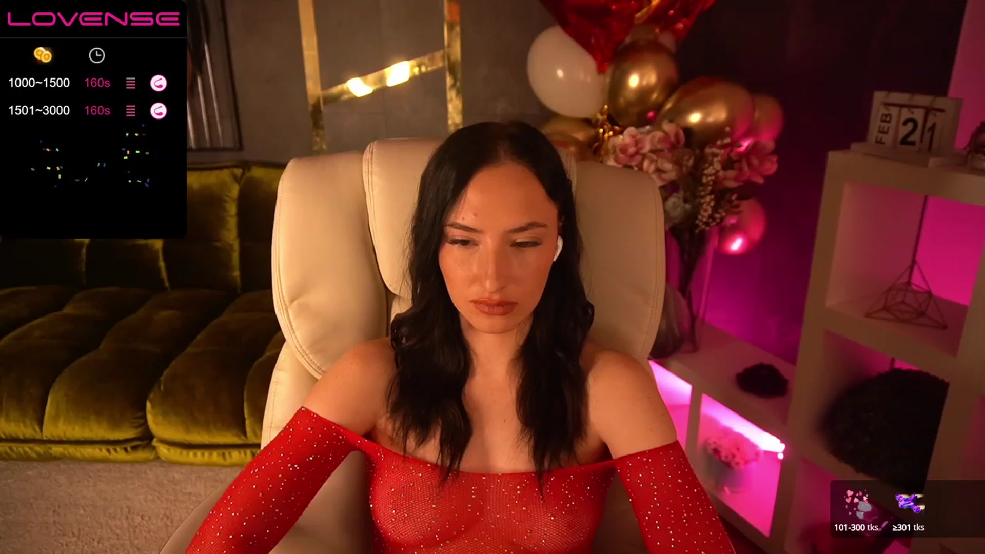 Gallery image thumbnail from JennieLove's myfreecams stream on, 02/21/2024, 12:23 image 3 of 20