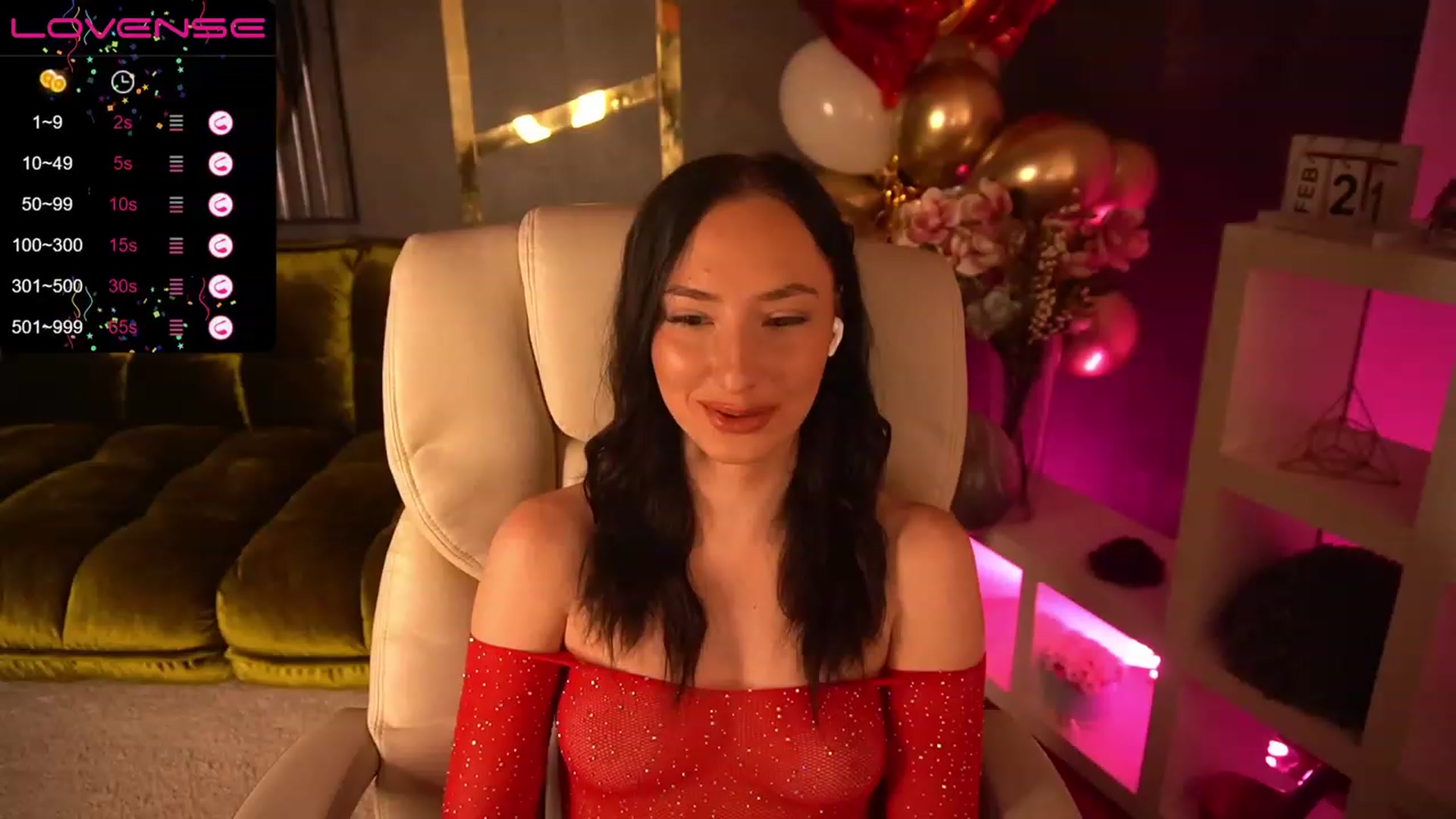 Gallery image thumbnail from JennieLove's myfreecams stream on, 02/21/2024, 12:23 image 2 of 20
