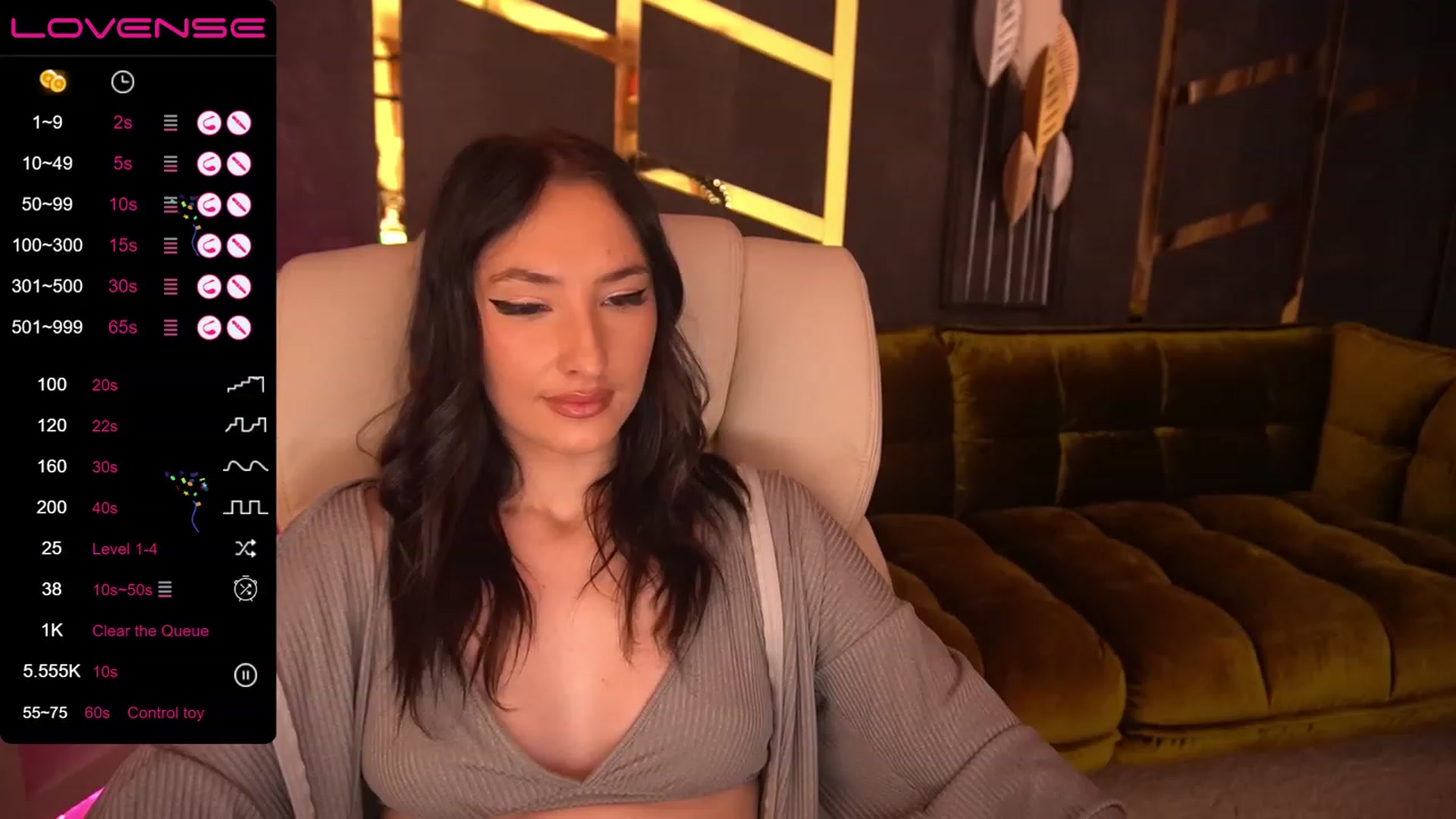 Gallery image thumbnail from JennieLove's myfreecams stream on, 03/11/2024, 11:45 image 6 of 20