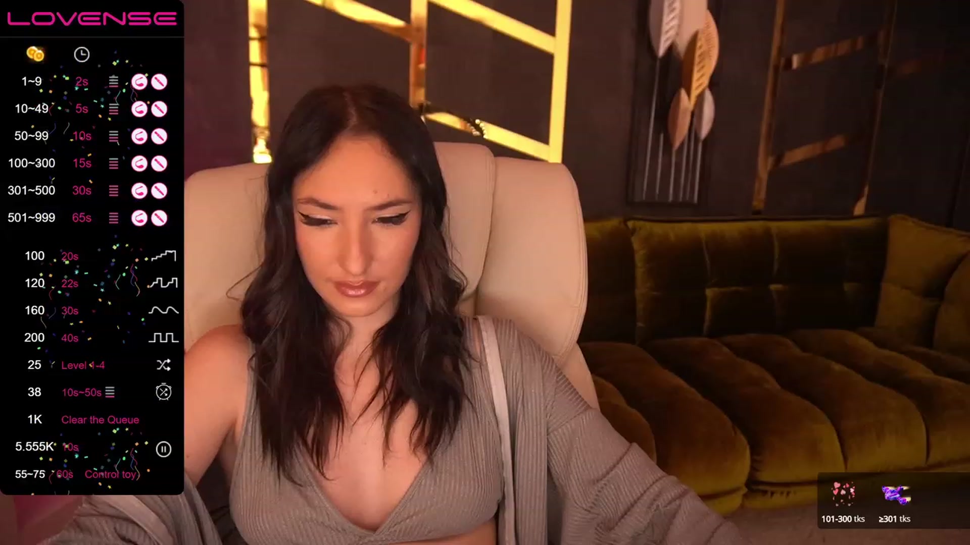 Gallery image thumbnail from JennieLove's myfreecams stream on, 03/11/2024, 11:45 image 3 of 20