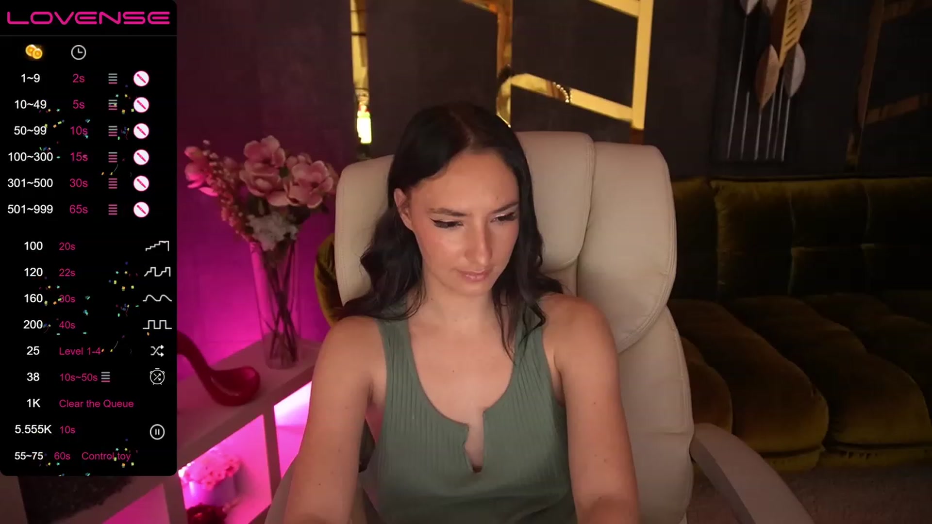 Gallery image thumbnail from JennieLove's myfreecams stream on, 03/12/2024, 12:57 image 5 of 20