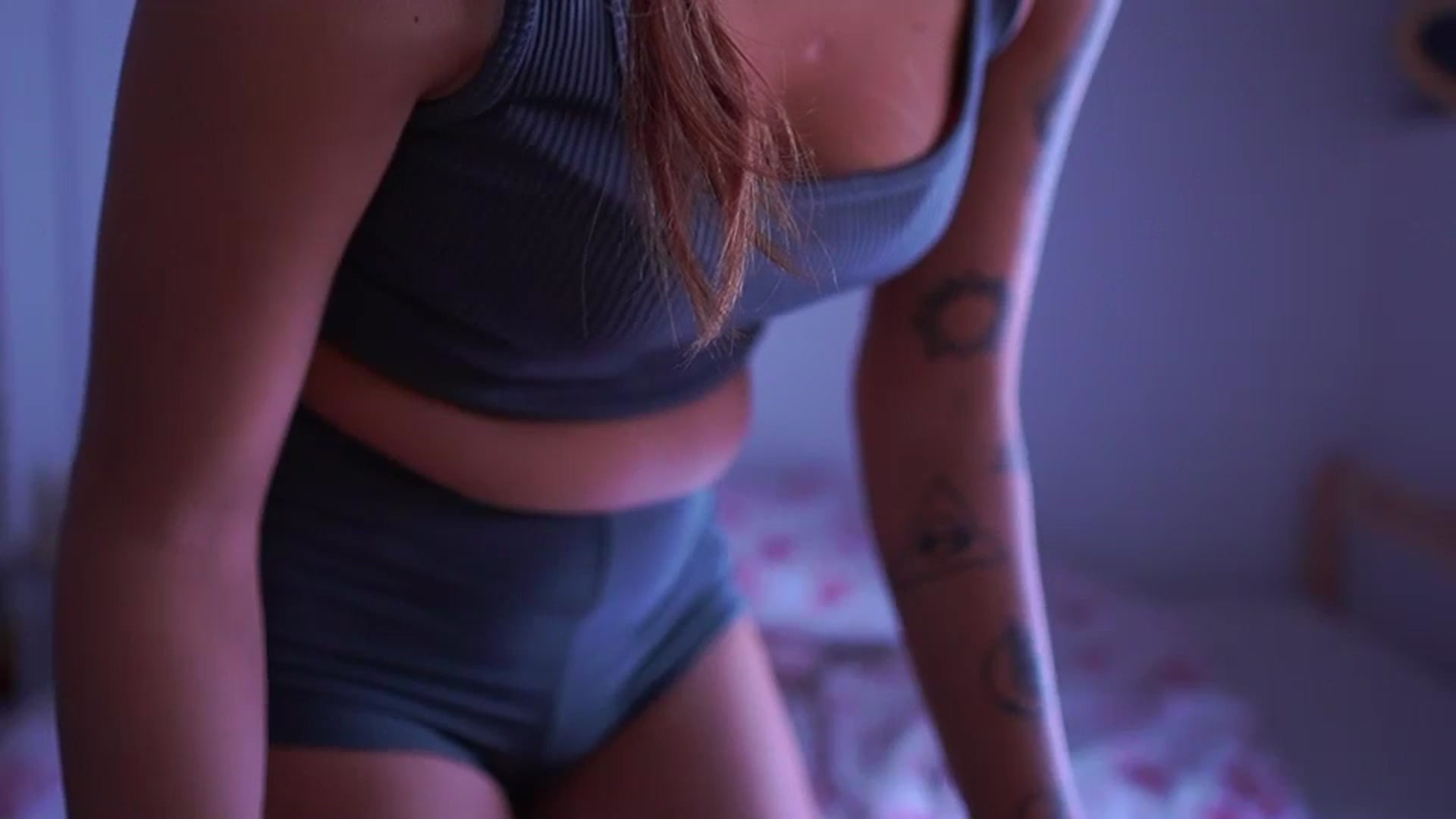 Gallery image thumbnail from Jennie__wells's myfreecams stream on, 05/18/2025, 02:34 image 11 of 20