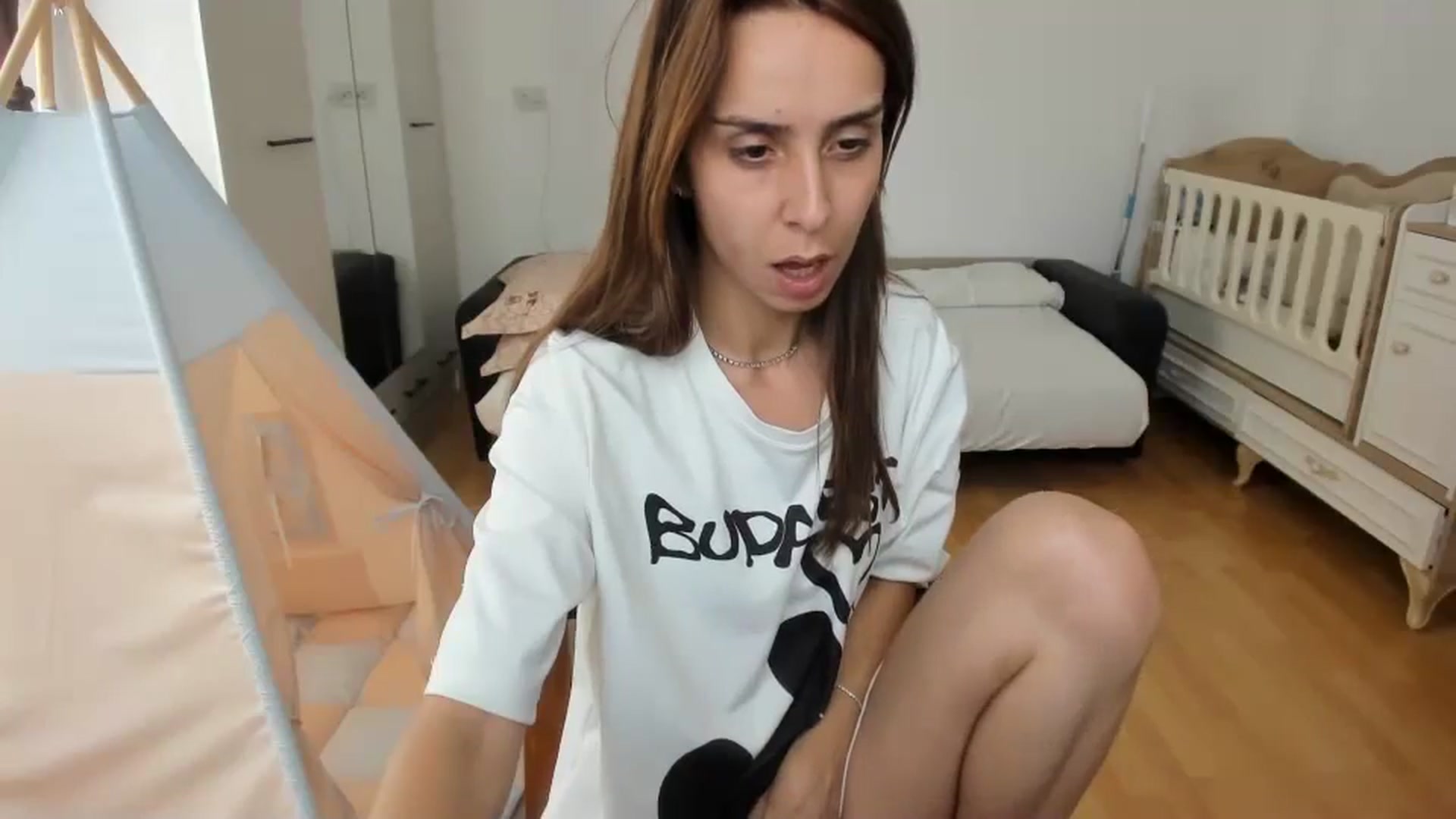 Gallery image thumbnail from JenniferBuril's myfreecams stream on, 06/09/2024, 13:01 image 5 of 20