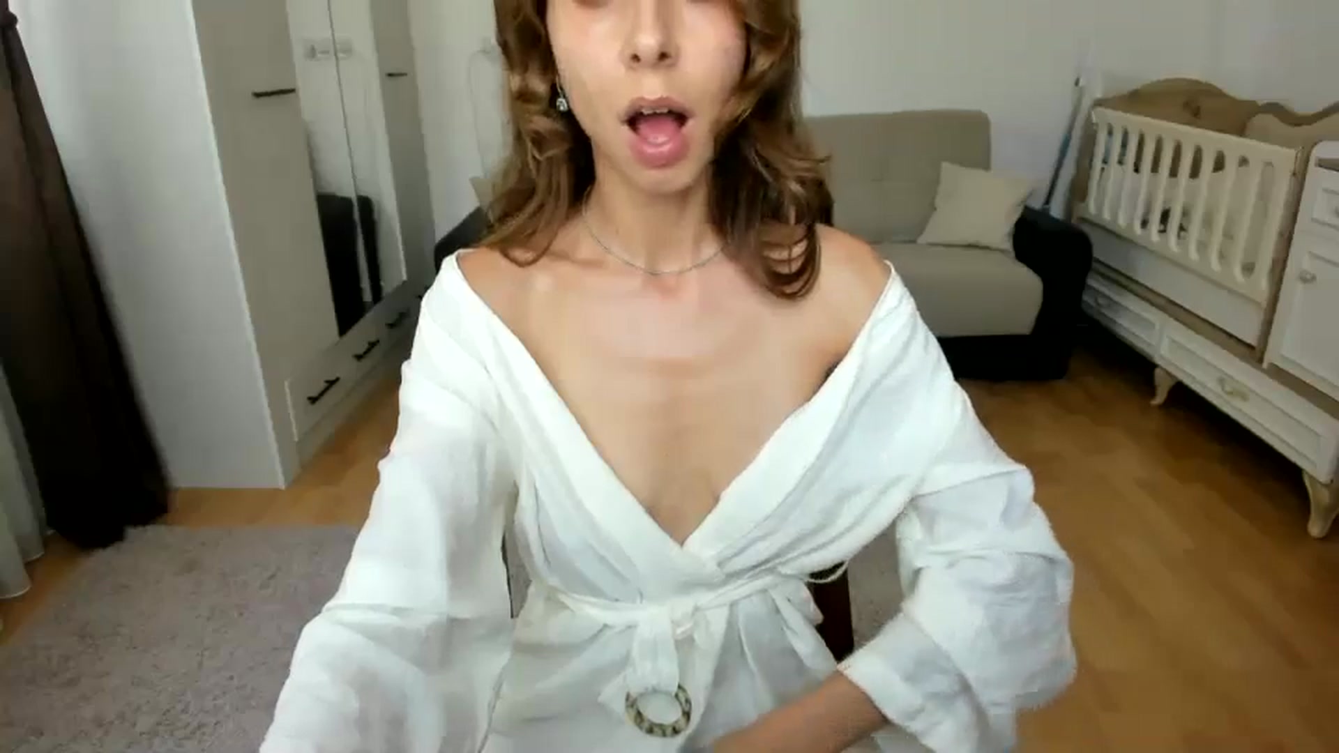 Gallery image thumbnail from JenniferBuril's myfreecams stream on, 07/15/2024, 11:52 image 4 of 20