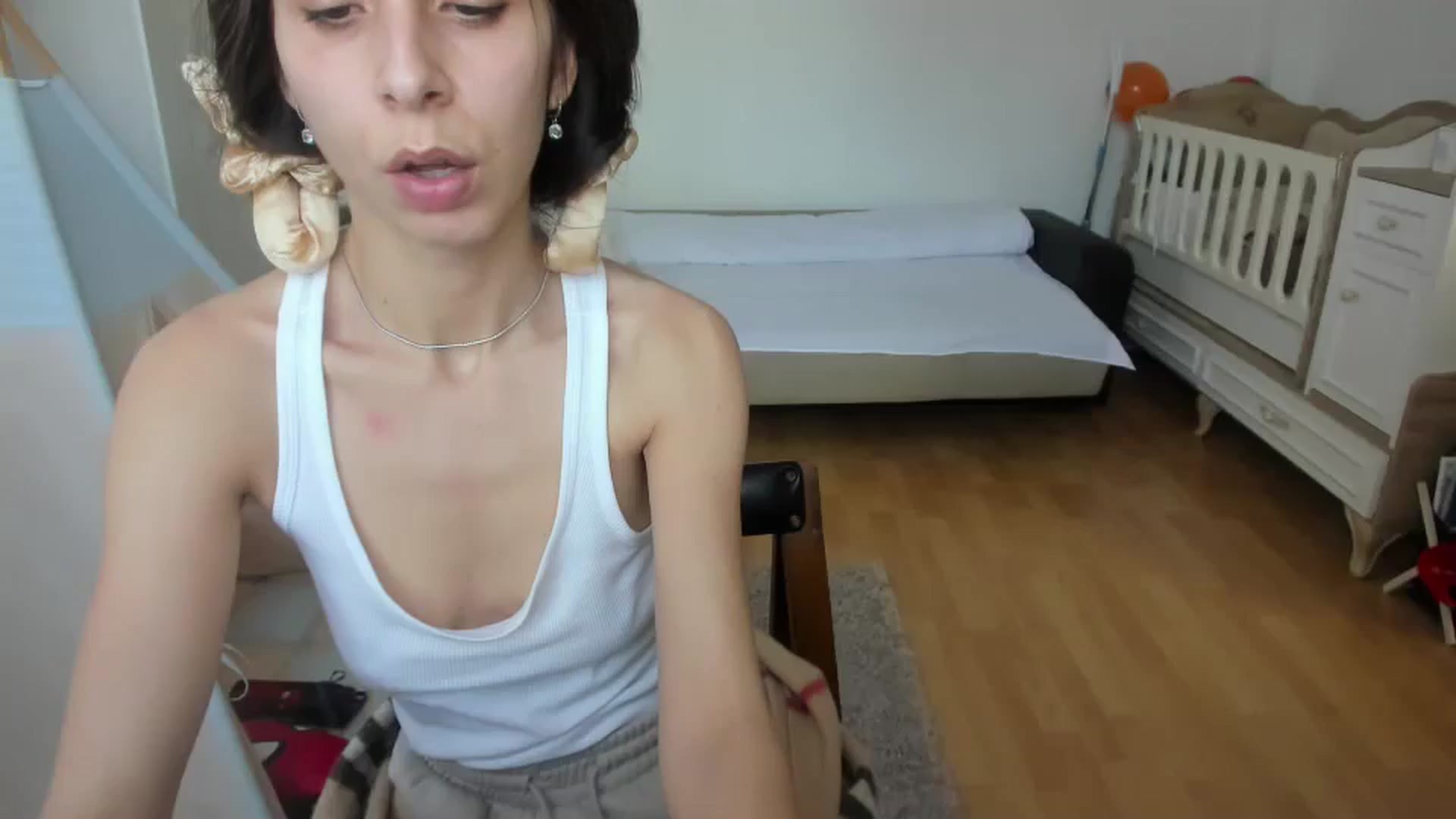 Gallery image thumbnail from JenniferBuril's myfreecams stream on, 02/01/2025, 13:47 image 16 of 20