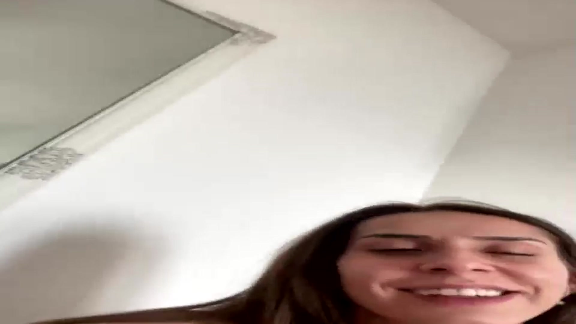 Gallery image thumbnail from JenniferBuril's myfreecams stream on, 02/11/2025, 12:34 image 18 of 20