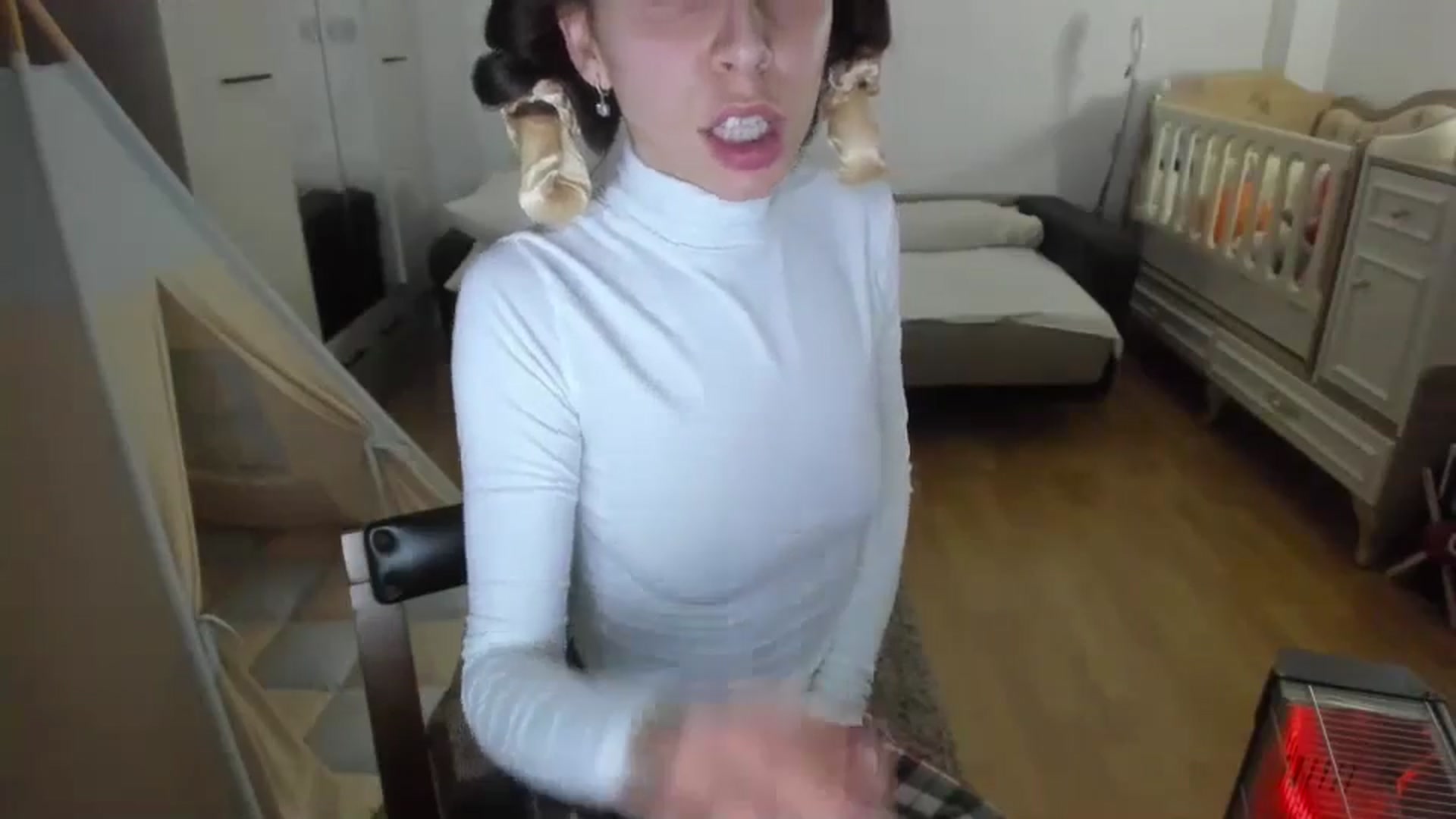 Gallery image thumbnail from JenniferBuril's myfreecams stream on, 02/16/2025, 19:45 image 5 of 20